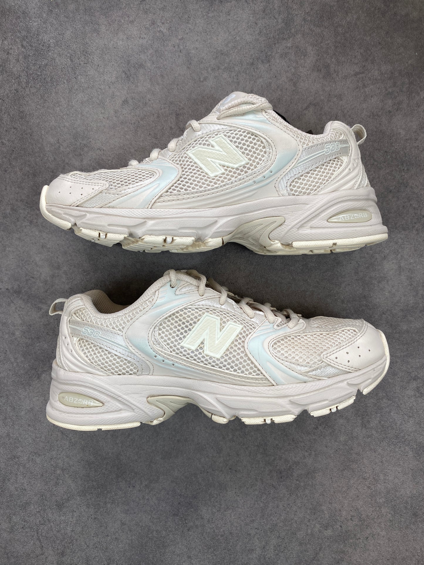 New Balance 530 Moonbeam