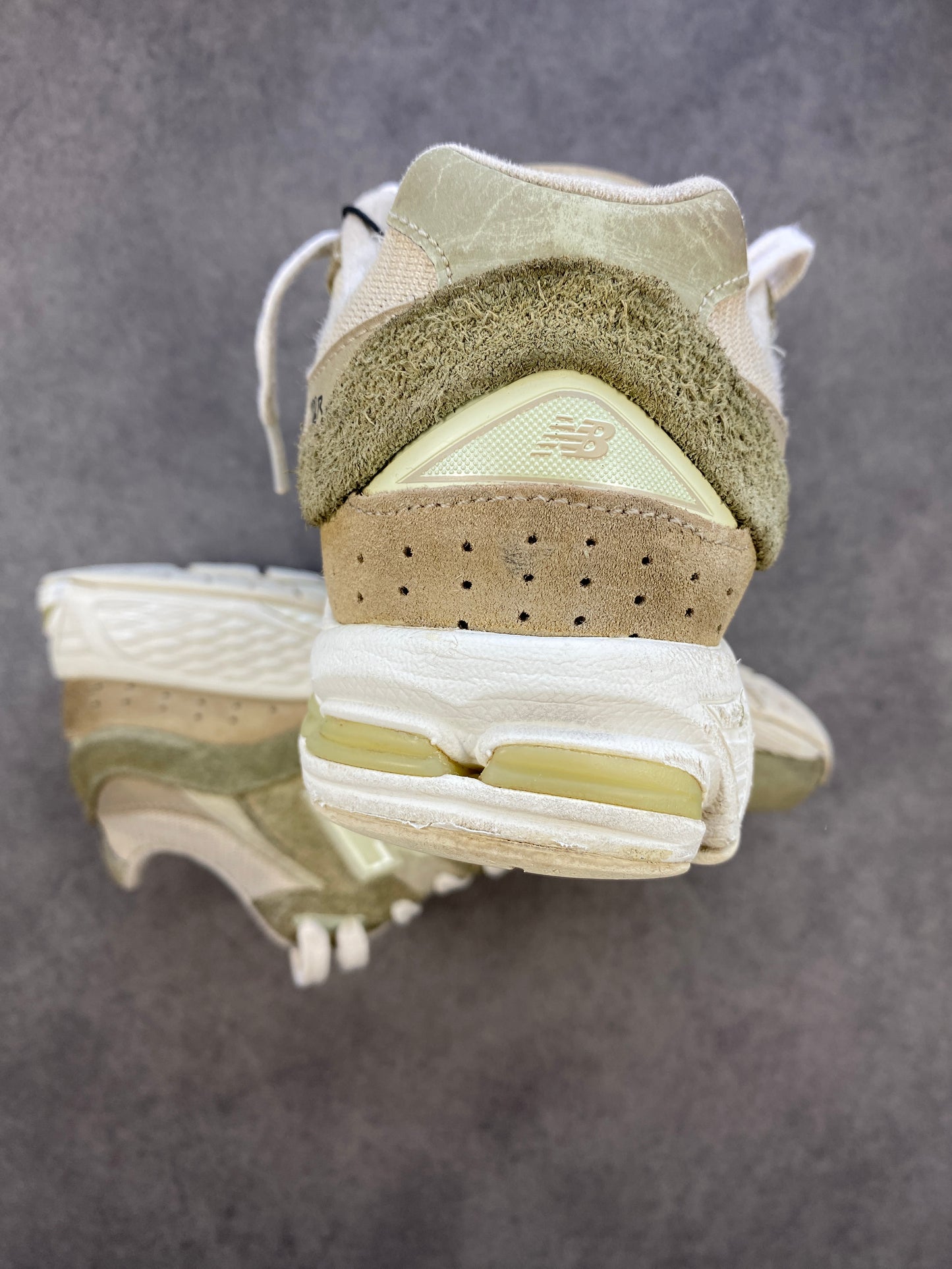 New Balance 2002R Dark Olivine Olivine & Slate Grey