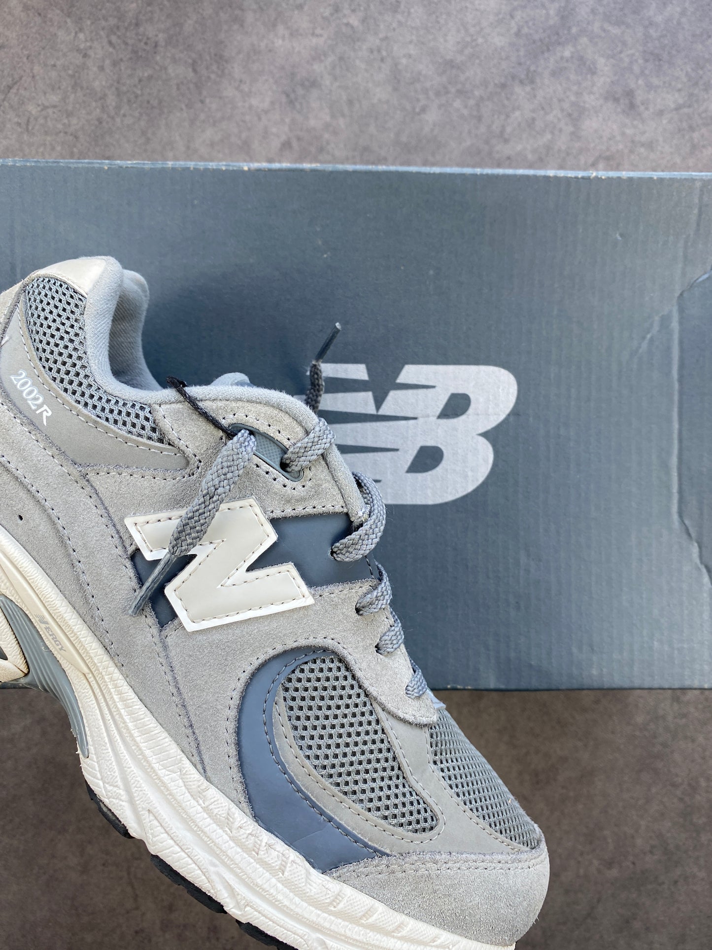 New Balance 2002R Steel (Gs)