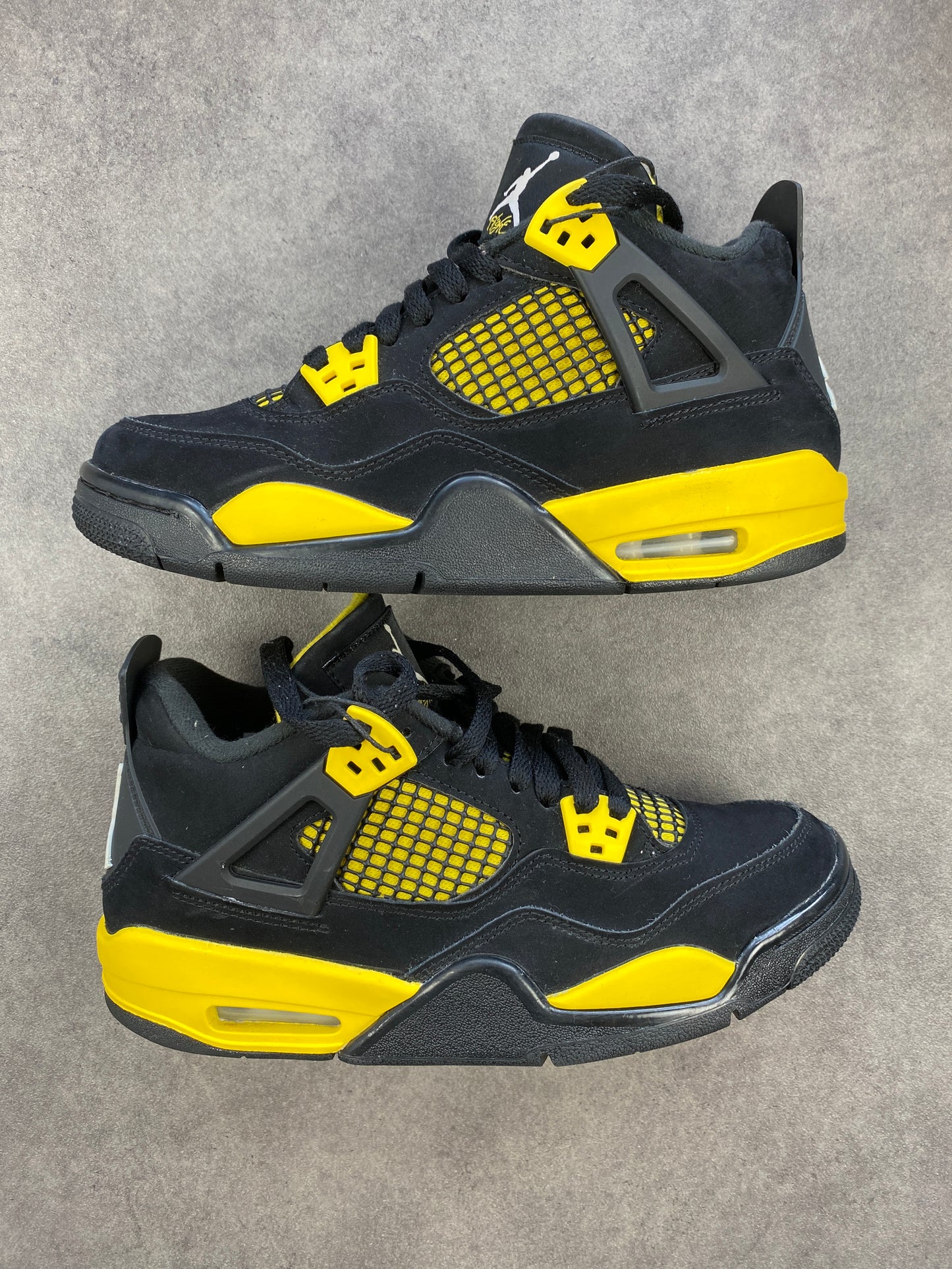 Jordan 4 Retro Thunder (2023) (Gs)