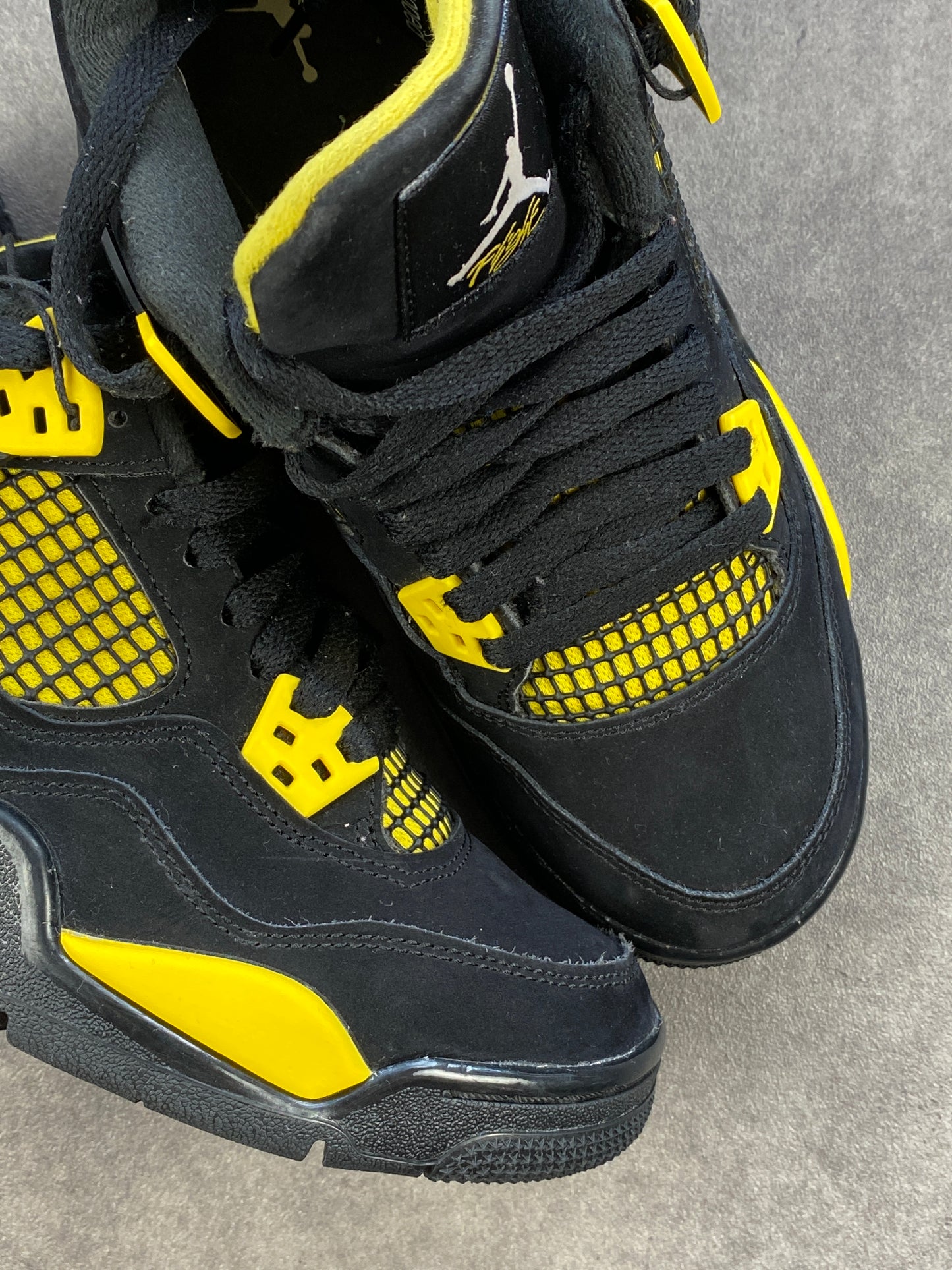 Jordan 4 Retro Thunder (2023) (Gs)