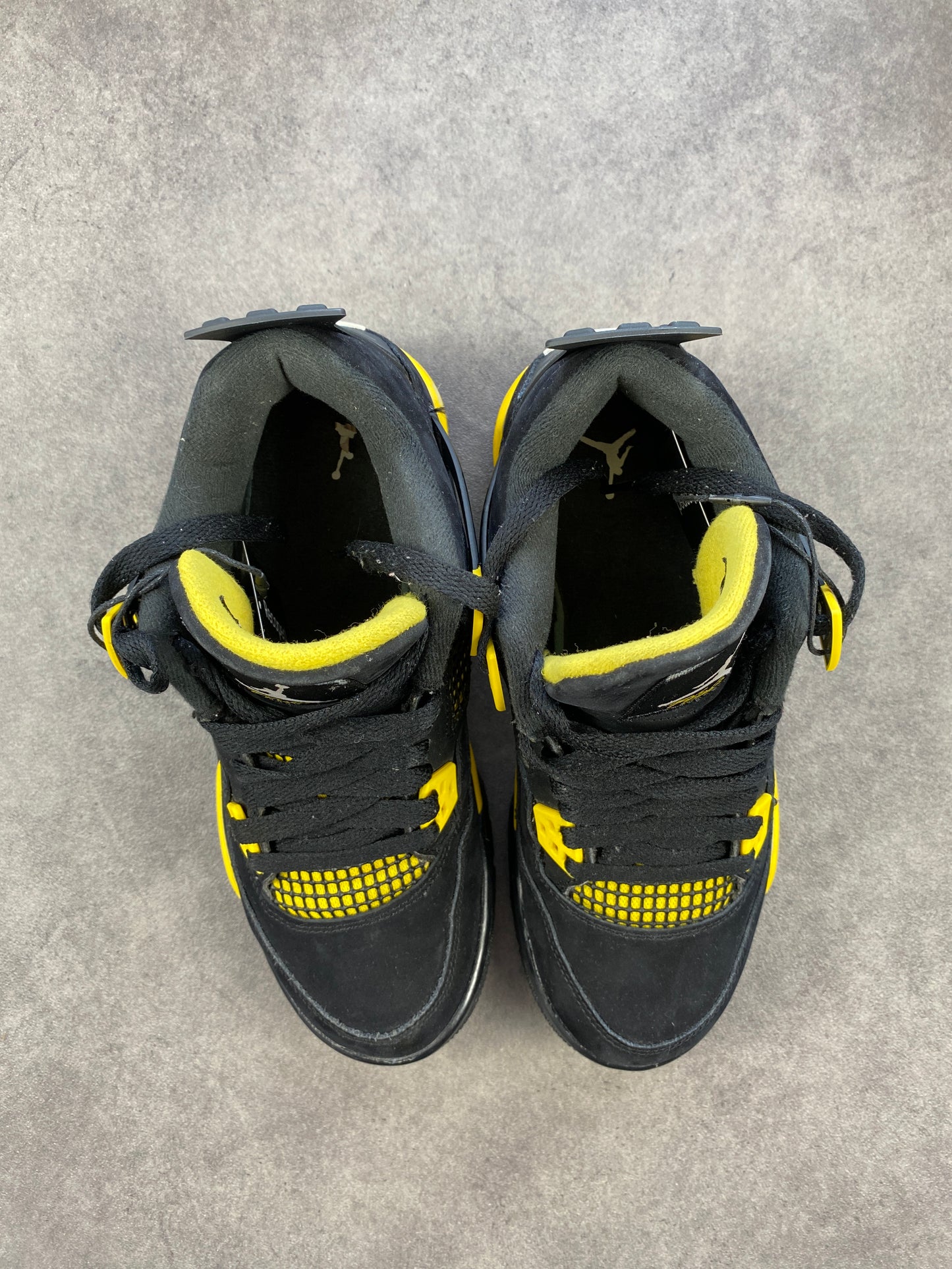Jordan 4 Retro Thunder (2023) (Gs)