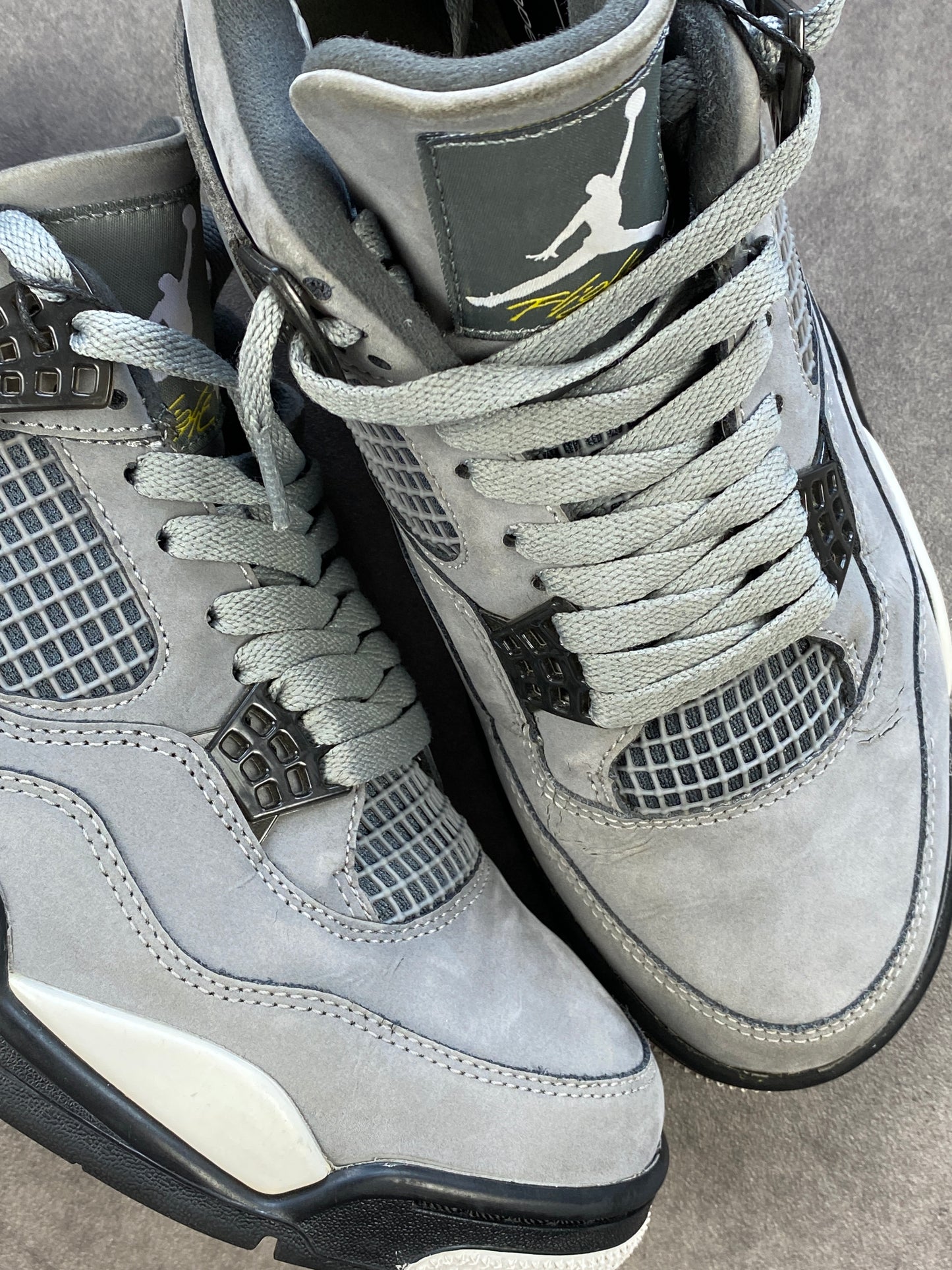 Jordan 4 Retro Cool Grey