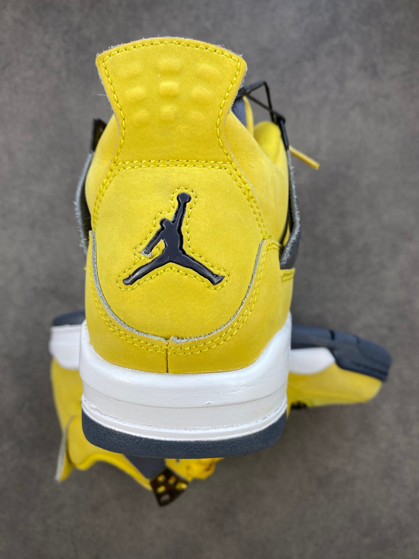 Jordan 4 Retro Lightning (2021) (GS)