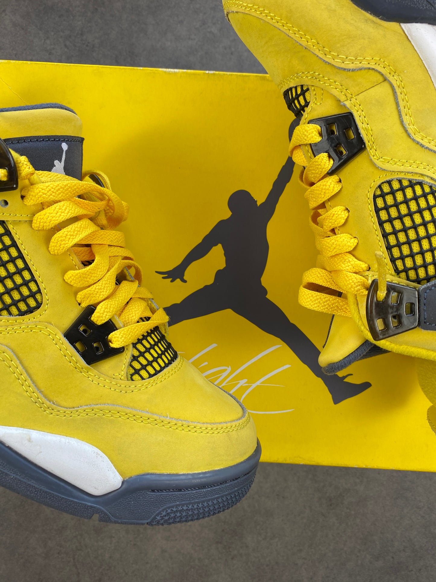 Jordan 4 Retro Lightning (2021) (GS)
