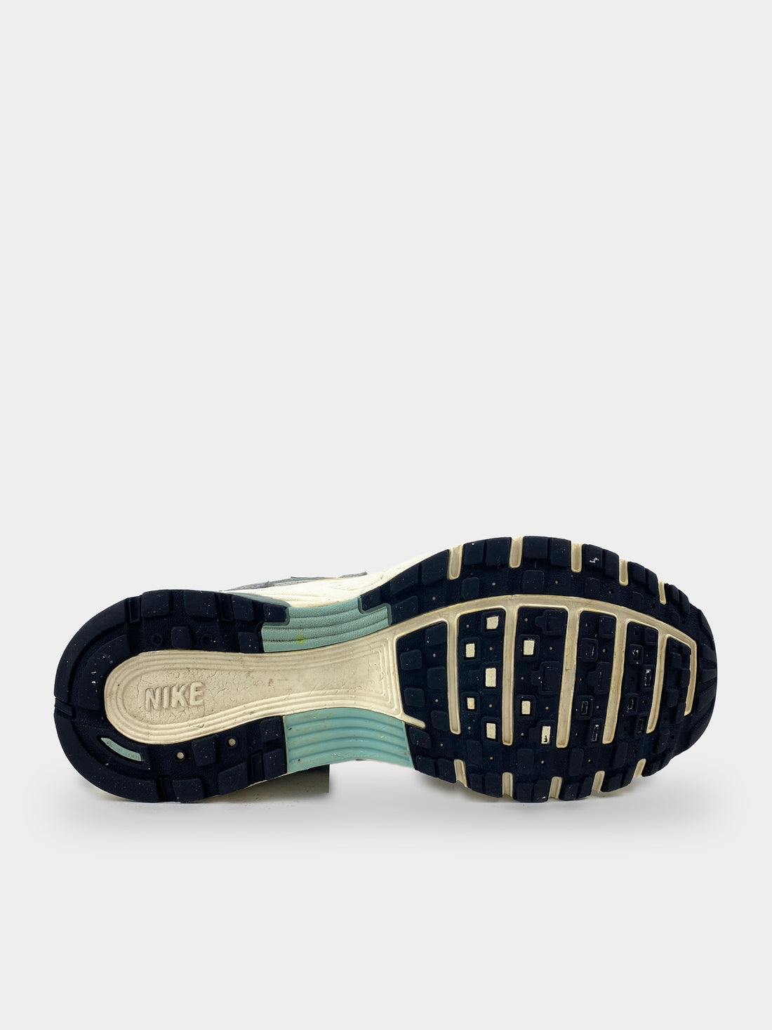 Nike P-6000 Flat Pewter