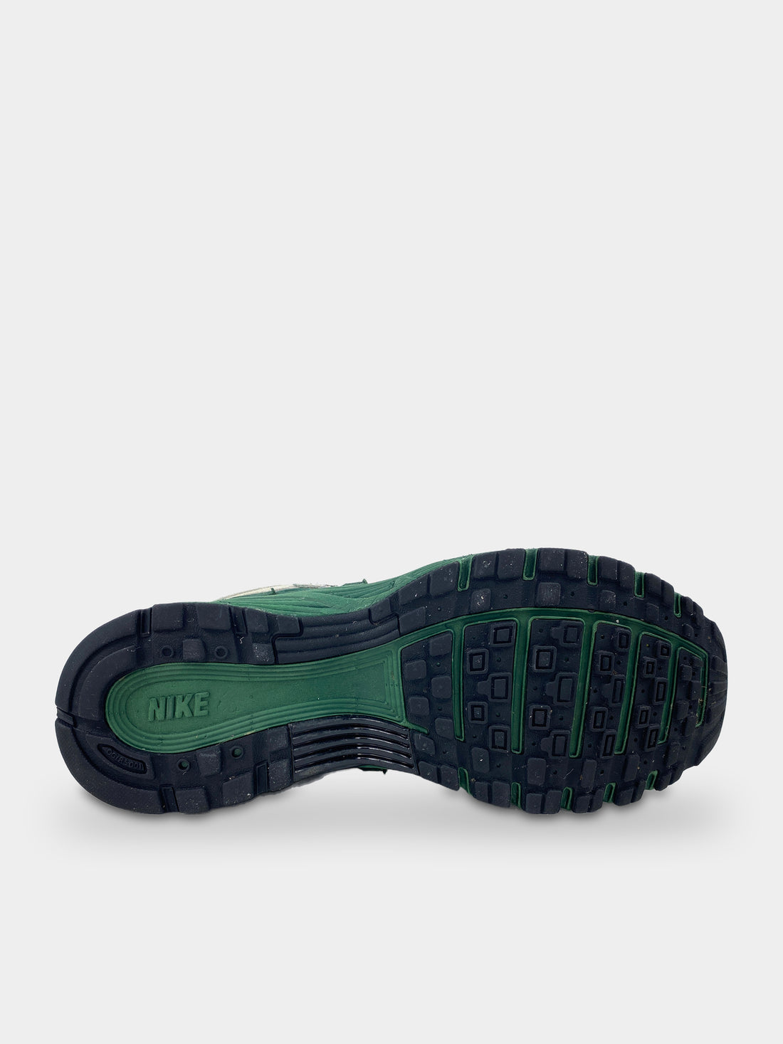 Nike P-6000 Premium Vast Grey Fir