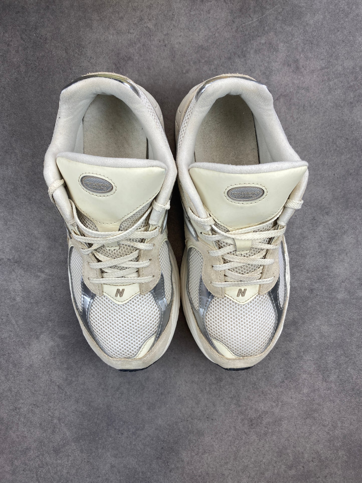 New Balance 2002R Beige Silver