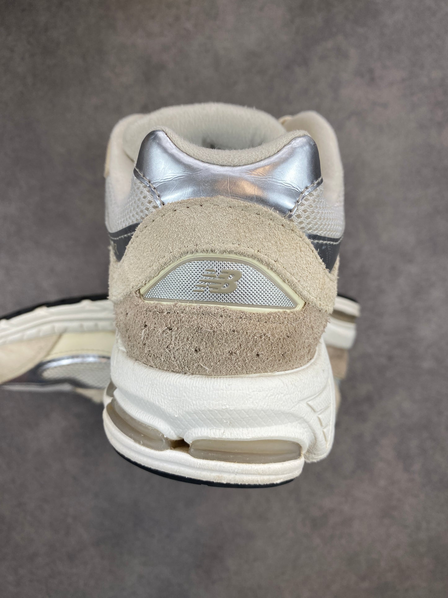 New Balance 2002R Beige Silver