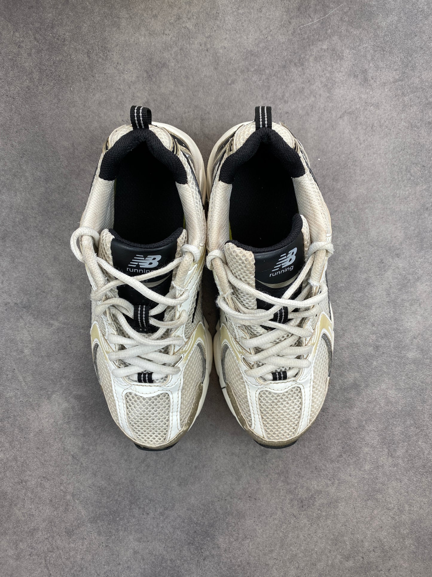 New Balance 530 White Light Gold Metallic