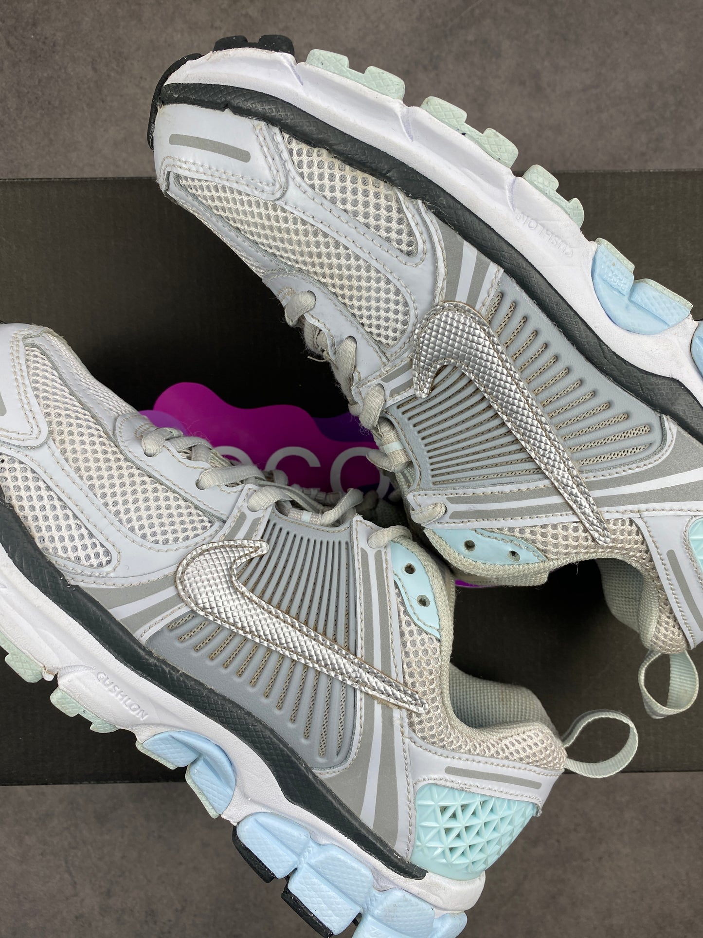 Nike Vomero 5 Pure Platinum Glacier Blue Wolf Grey Metallic Silver