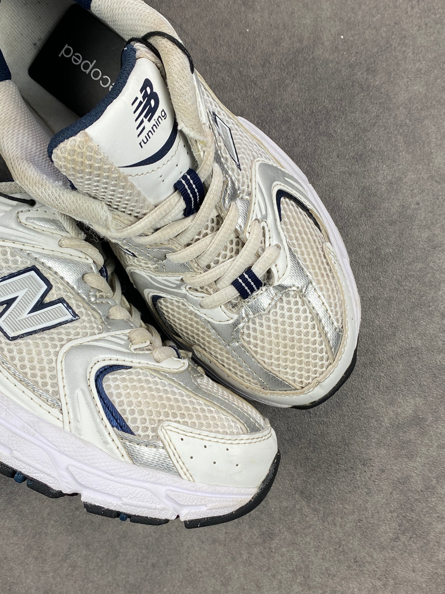 New Balance 530 White Silver Navy