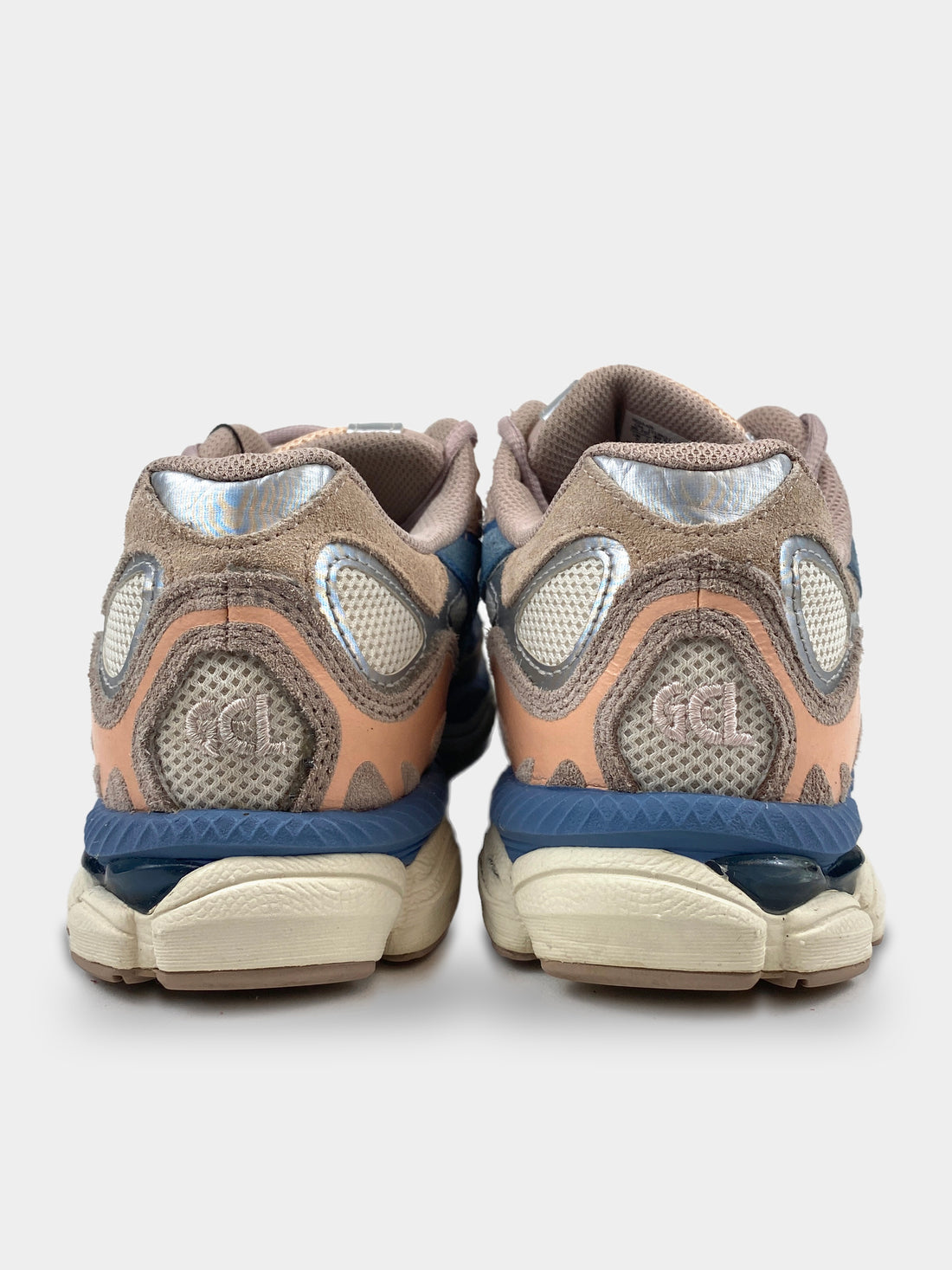ASICS Gel-NYC Cream Grey Floss Salmon