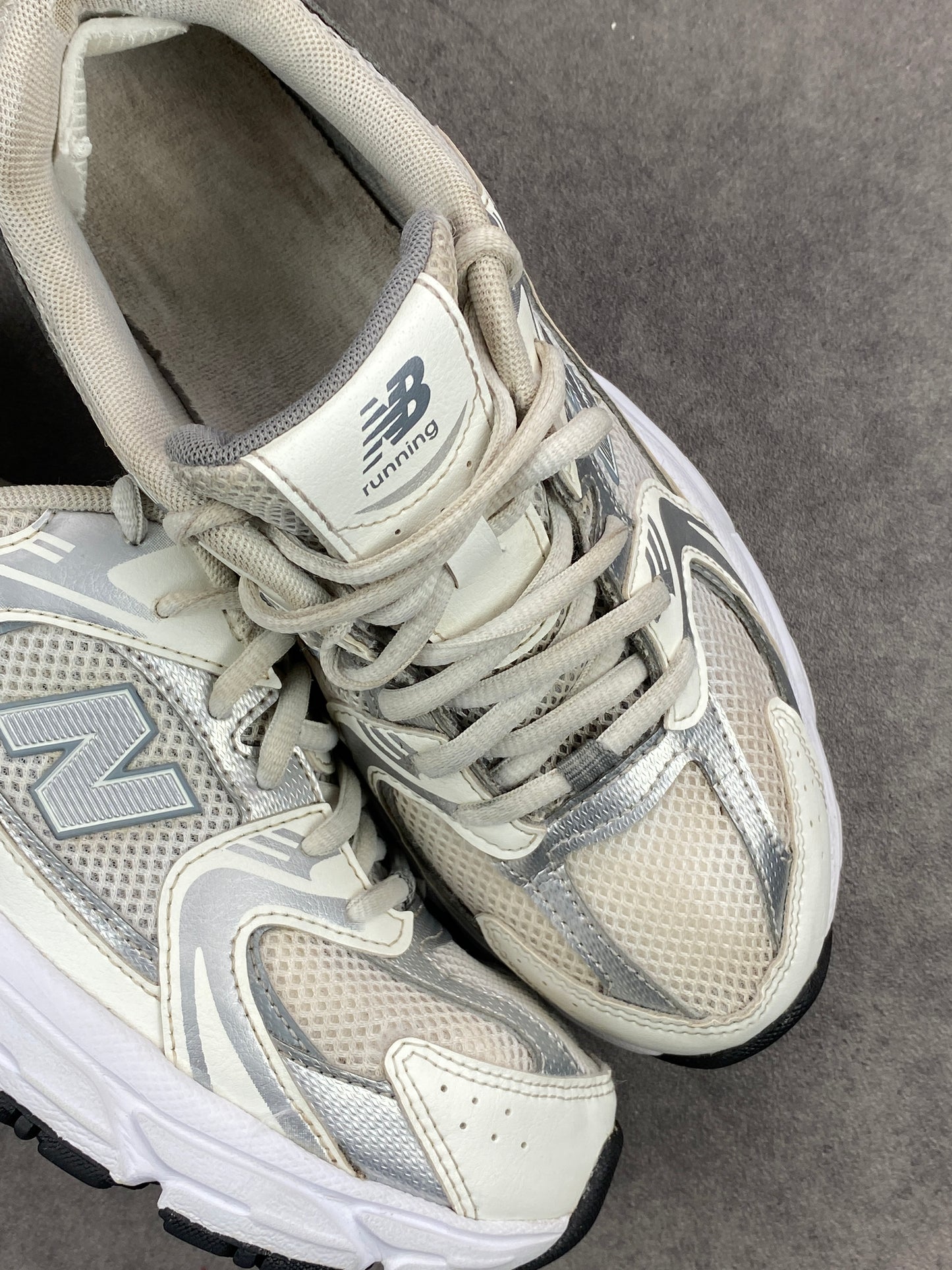 New Balance 530 White Silver