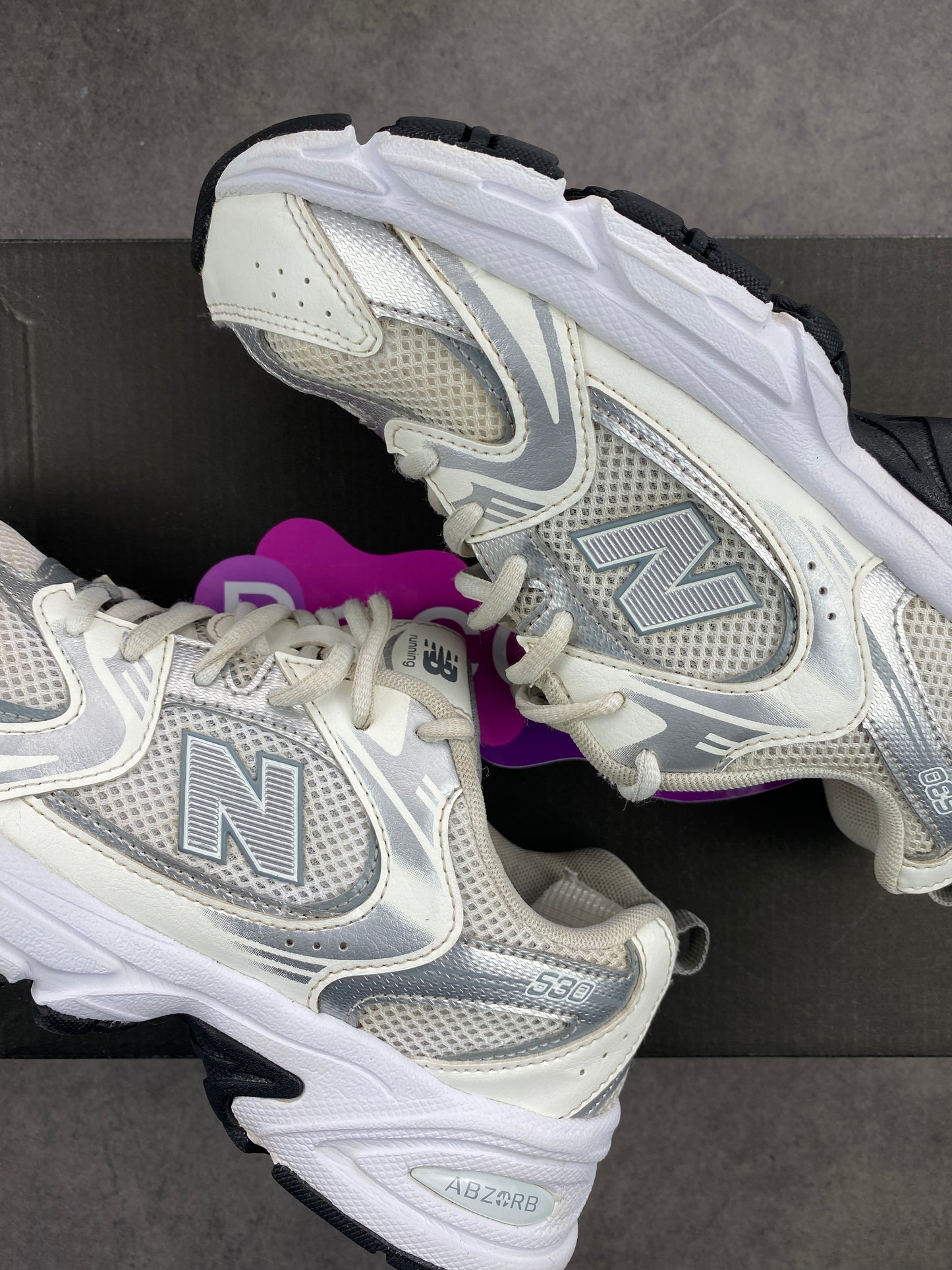New Balance 530 White Silver