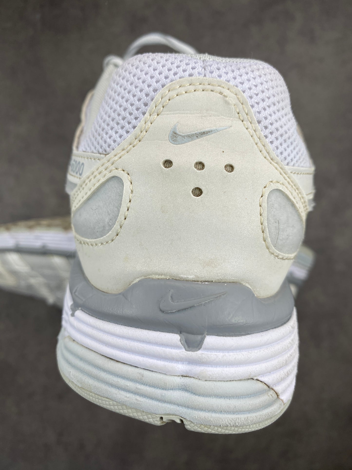 Nike P-6000 Summit White Pure Platinum
