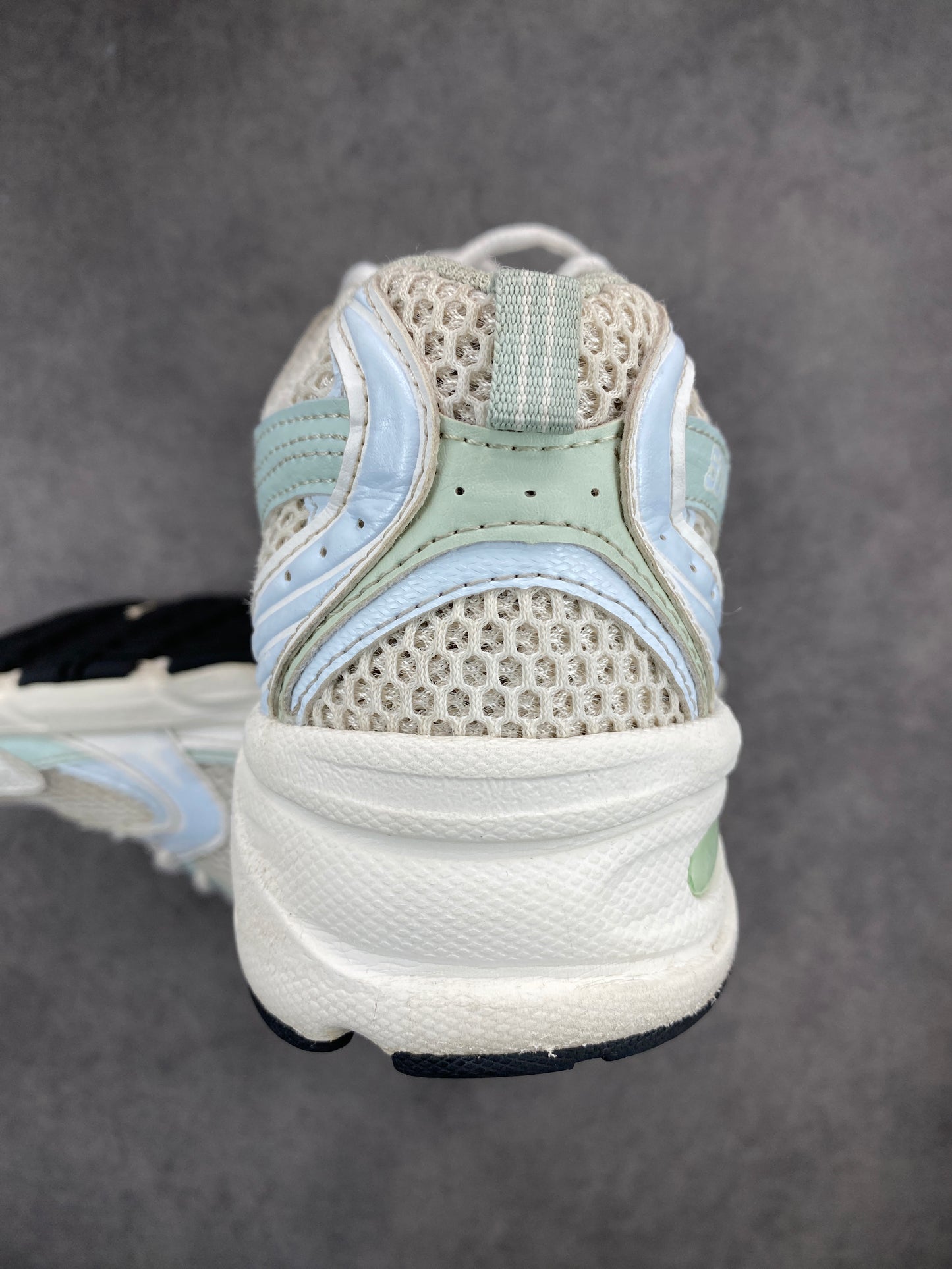 New Balance 530 Cosmic Jade Green