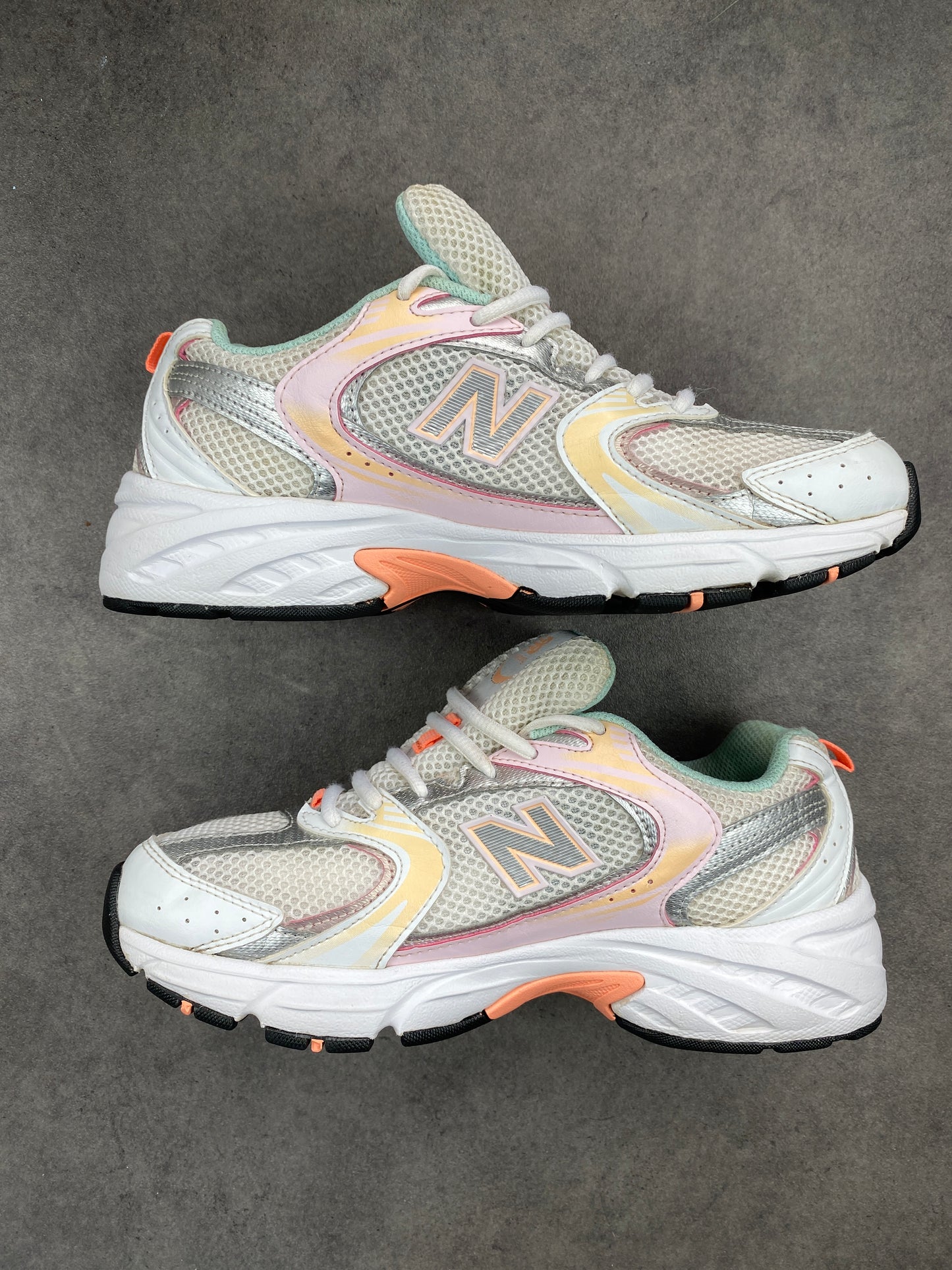 New Balance 530 Munsell White & Ginger Pink