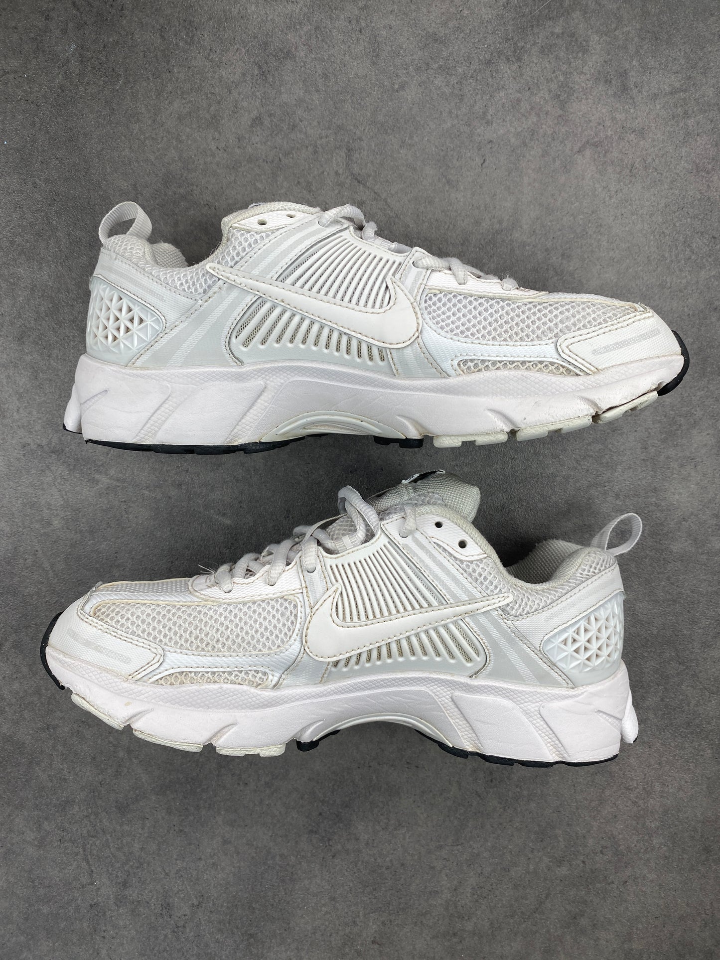 Nike Zoom Vomero 5 White Vast Grey