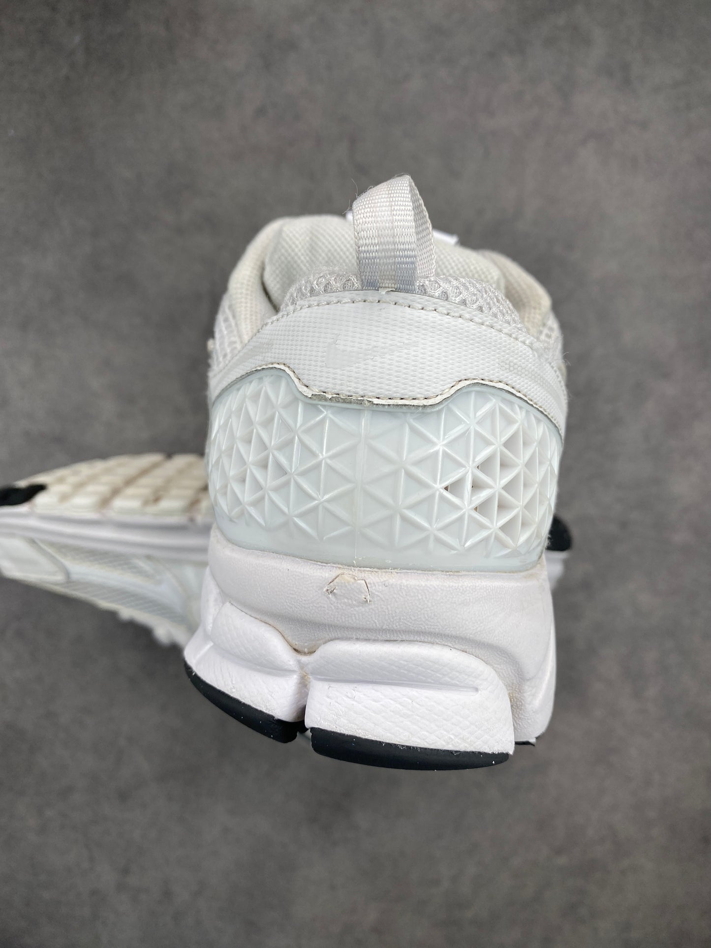 Nike Zoom Vomero 5 White Vast Grey