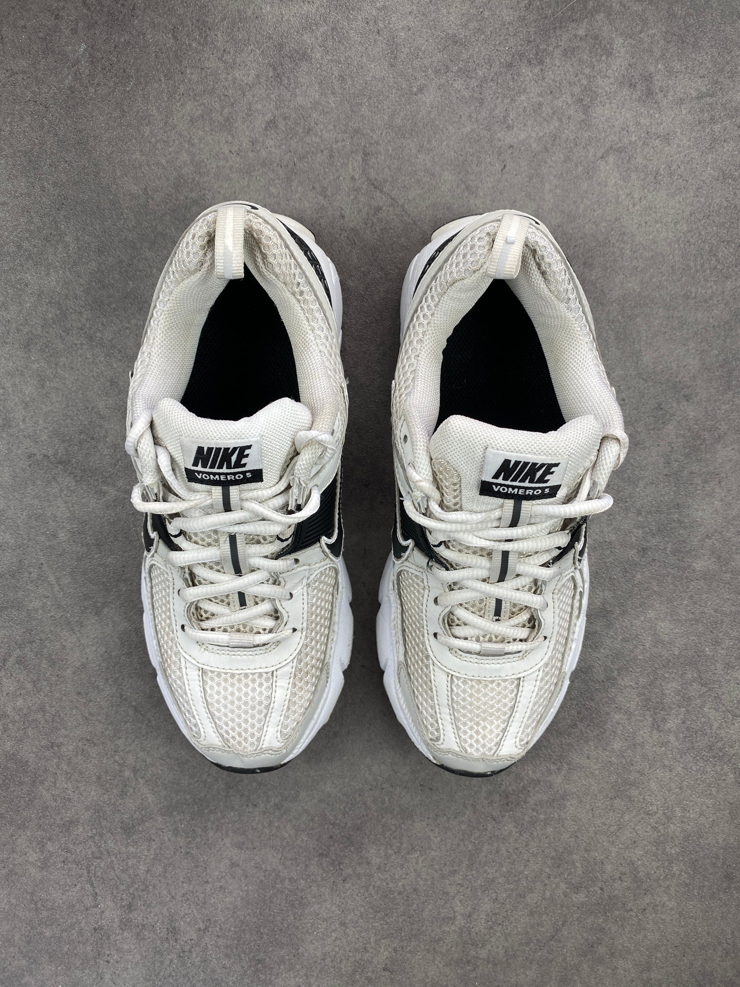 Nike Zoom Vomero 5 Metallic Platinum Black
