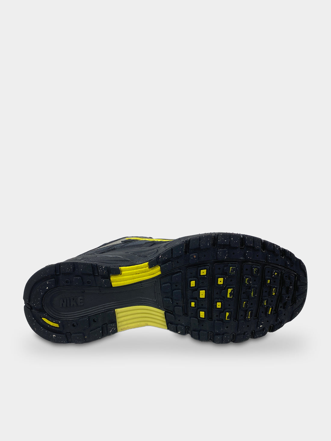 Nike P-6000 Anthracite High Voltage