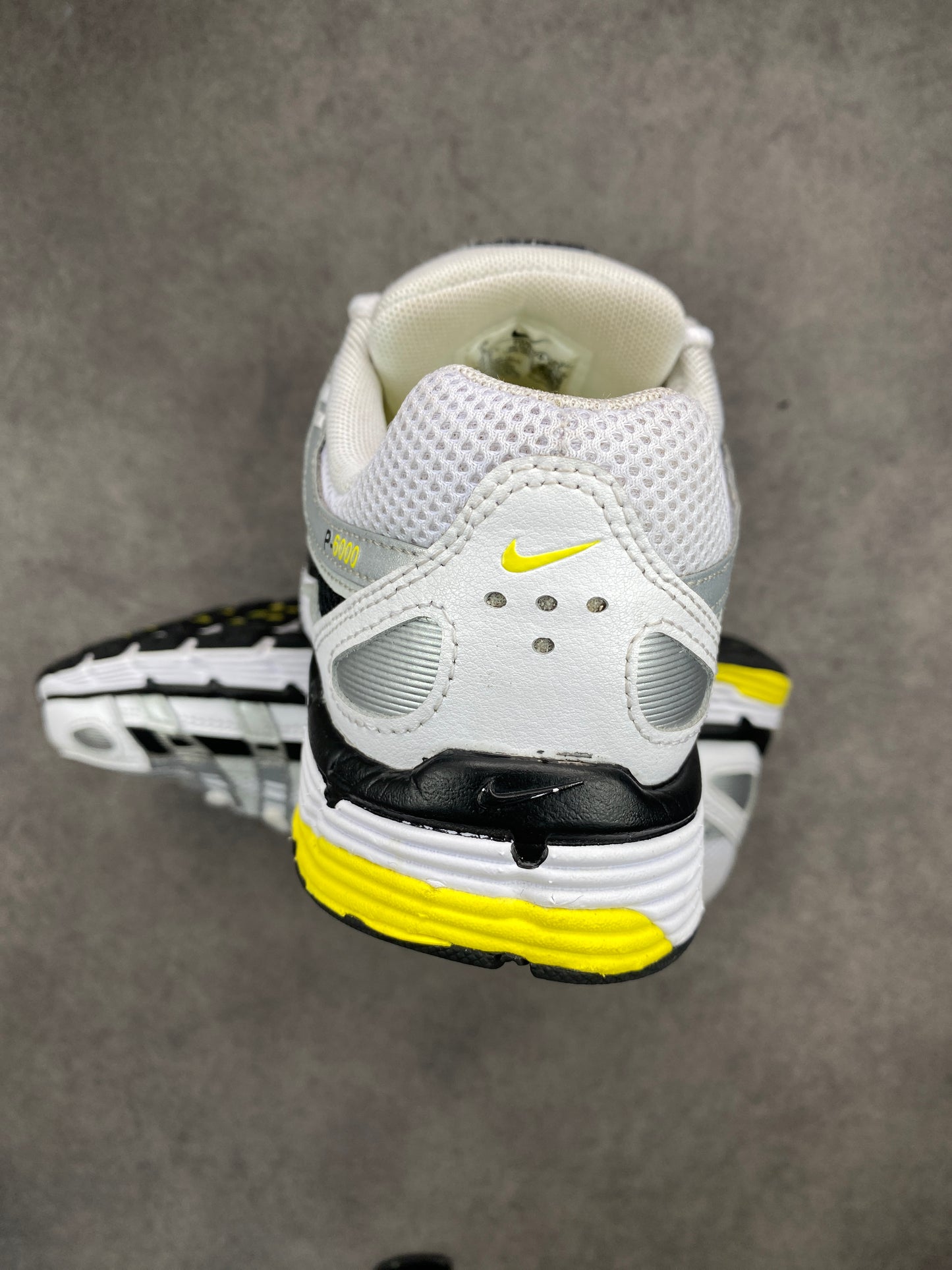 Nike P-6000 Metallic Platinum Opti Yellow