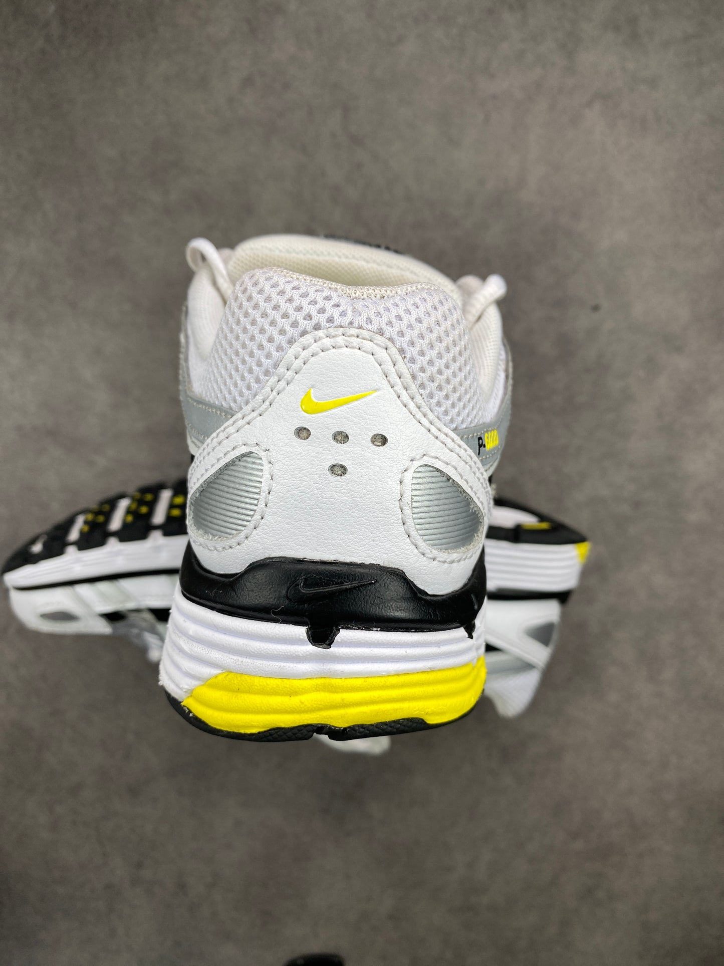 Nike P-6000 Metallic Platinum Opti Yellow