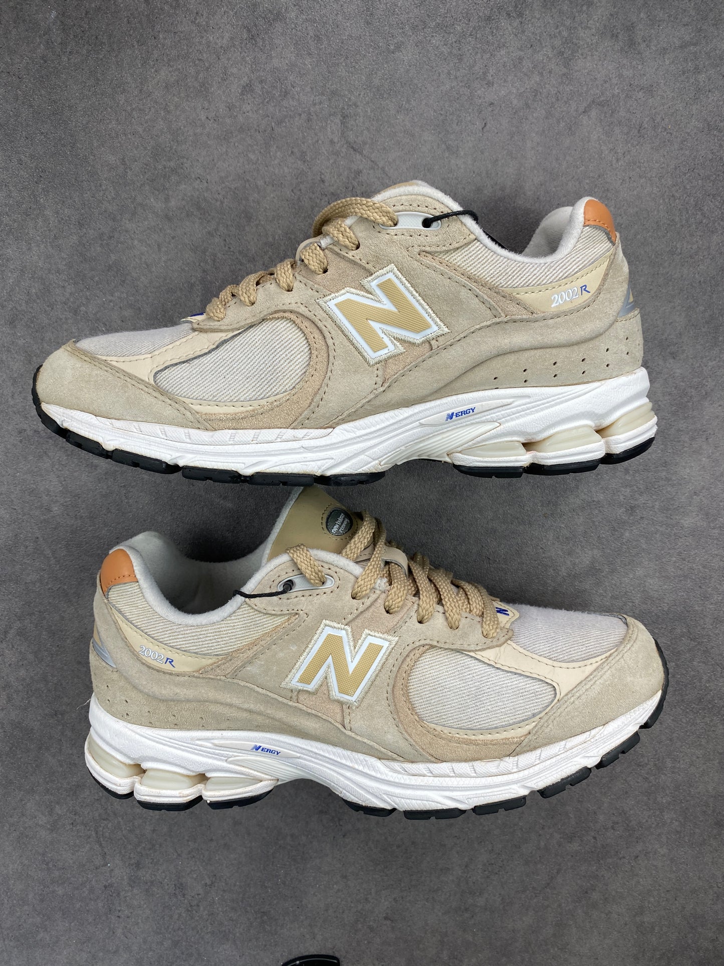 New Balance 2002R Incense Sepia Bone