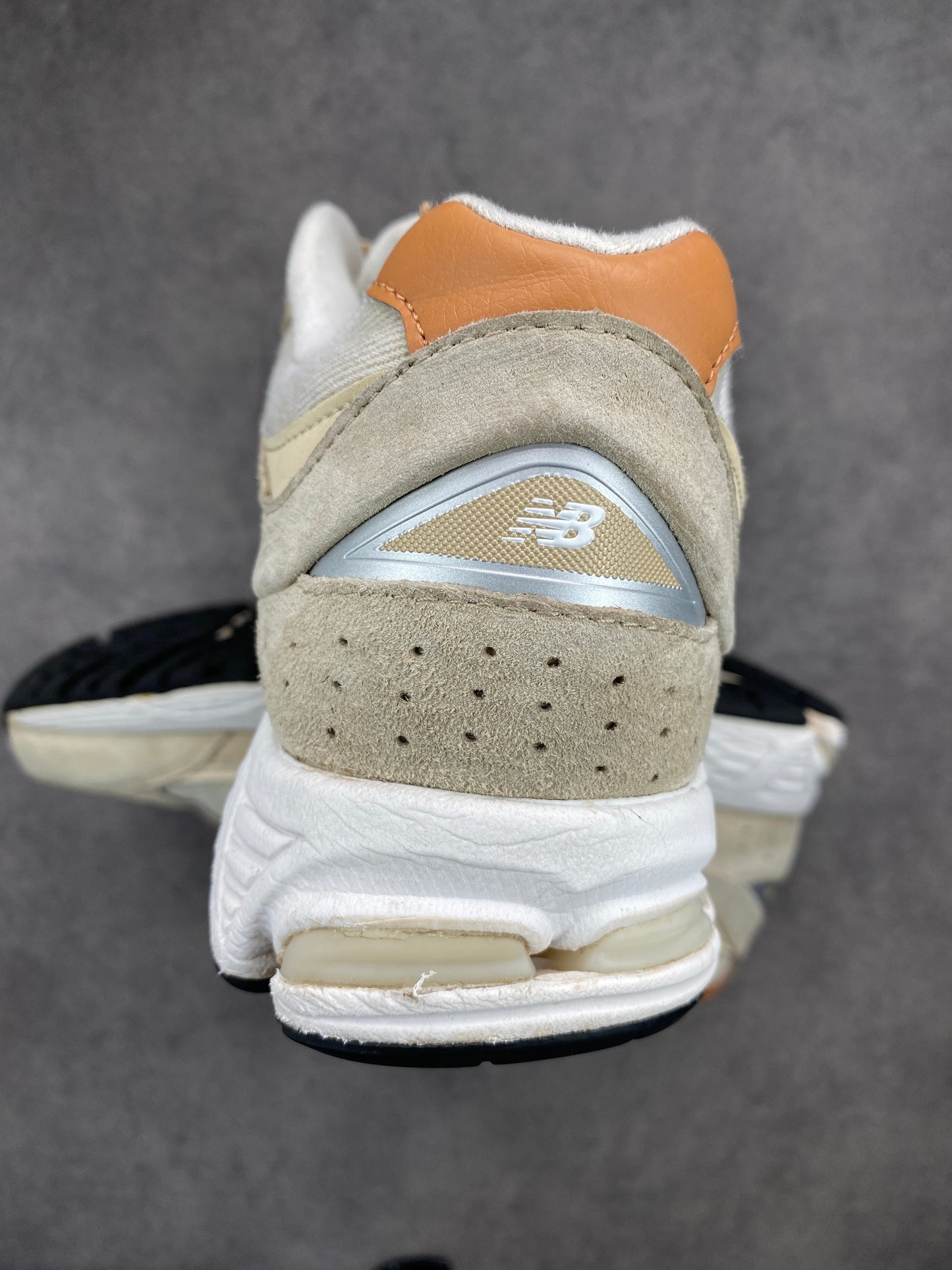 New Balance 2002R Incense Sepia Bone