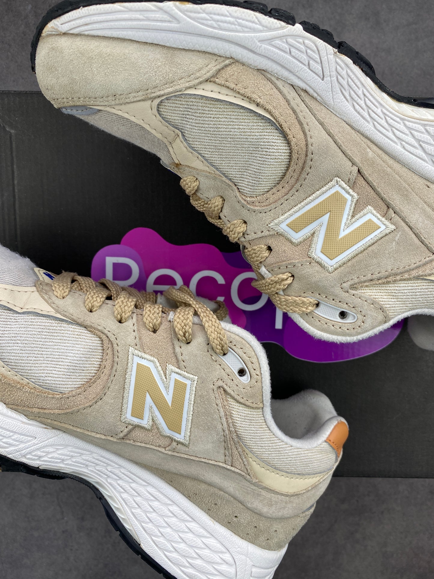 New Balance 2002R Incense Sepia Bone