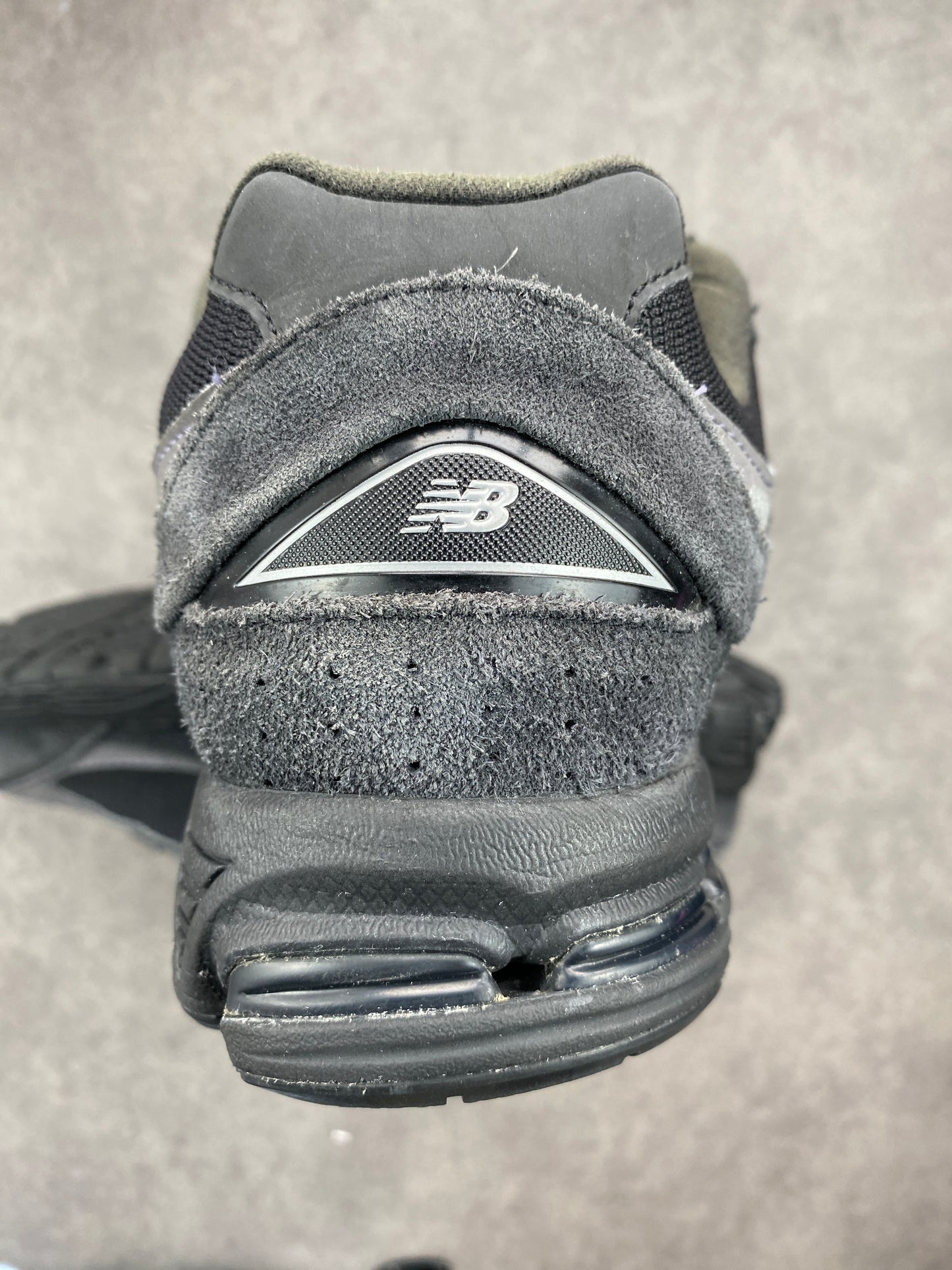 New Balance 2002R Black Silver