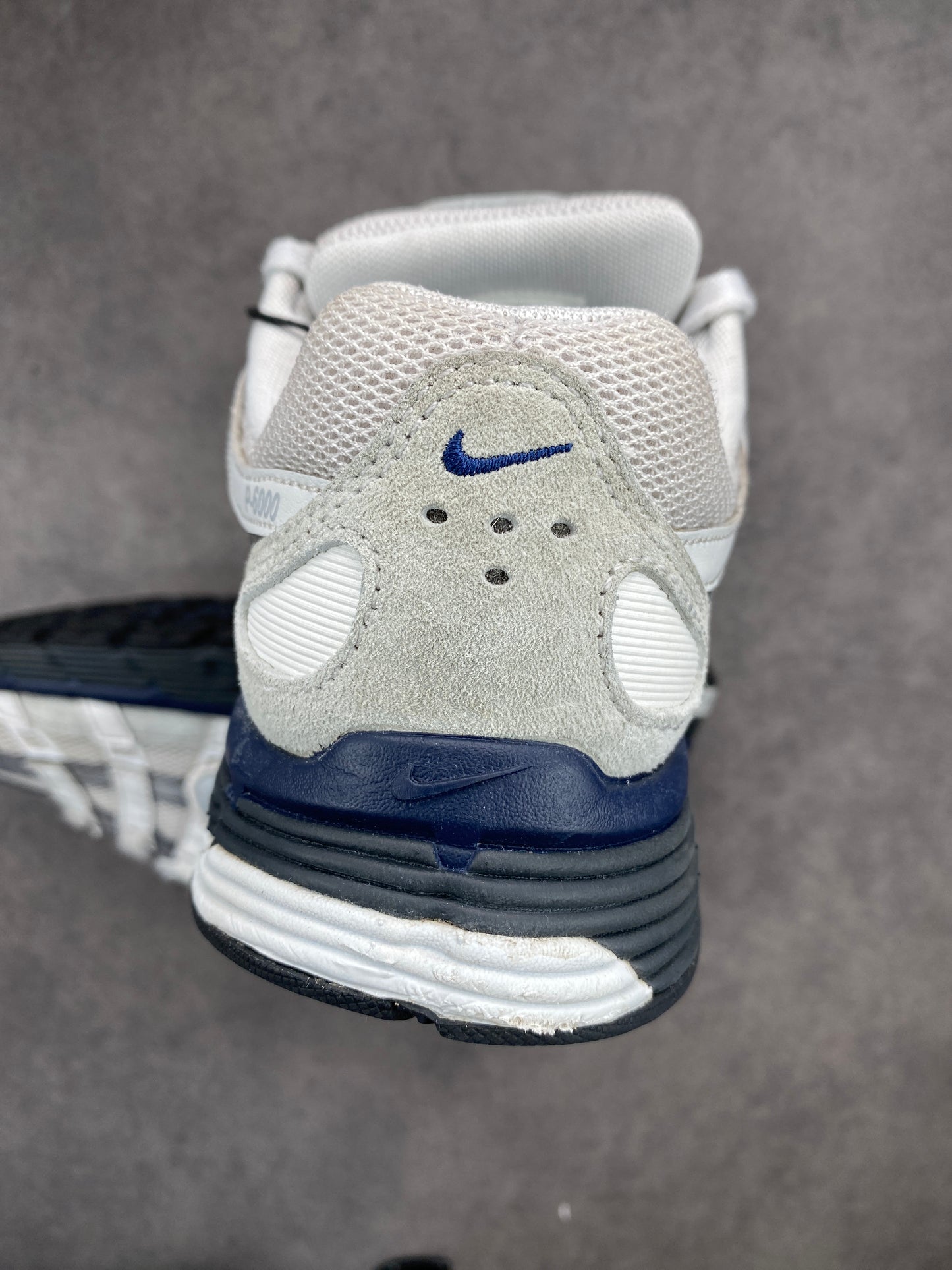 Nike P-6000 Photon Dust Anthracite