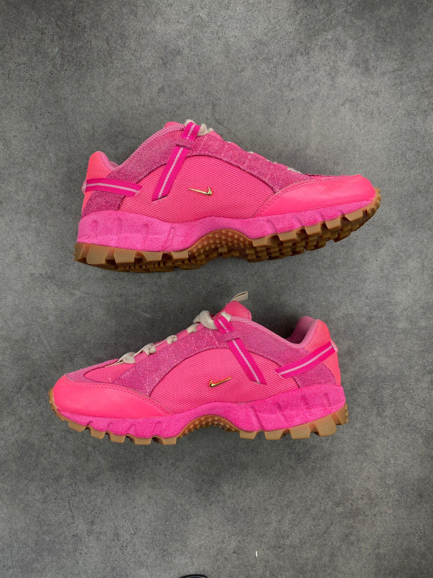 Nike Air Humara LX Jacquemus Pink Flash