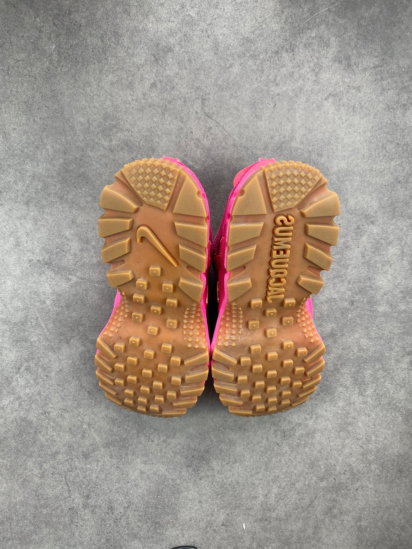 Nike Air Humara LX Jacquemus Pink Flash