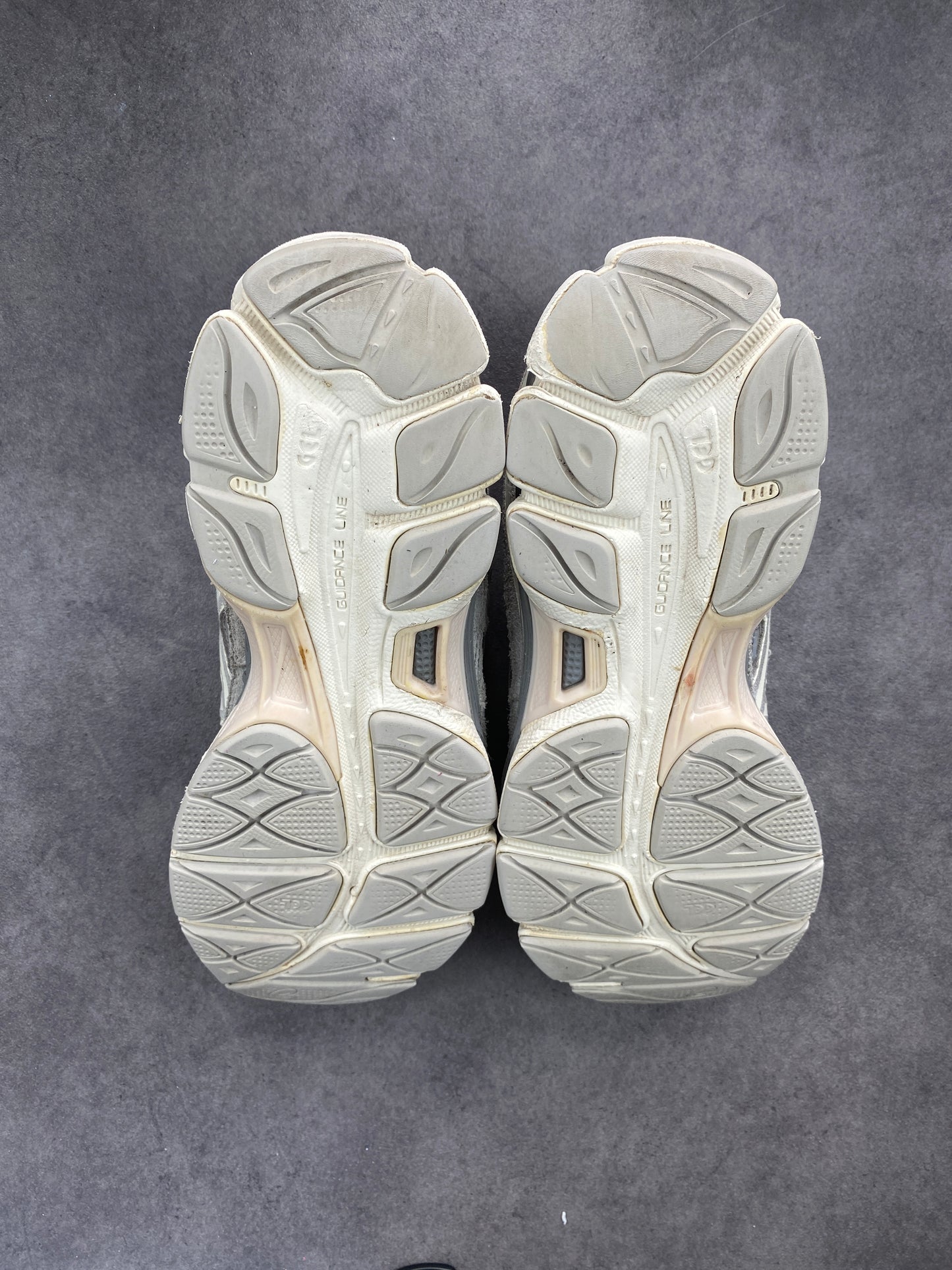 ASICS Gel-NYC Oyster Grey