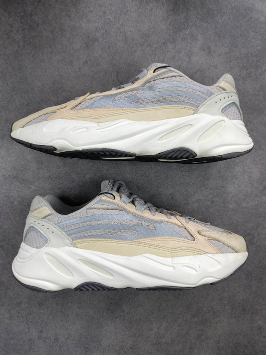 Adidas Yeezy 700 V2 Cream