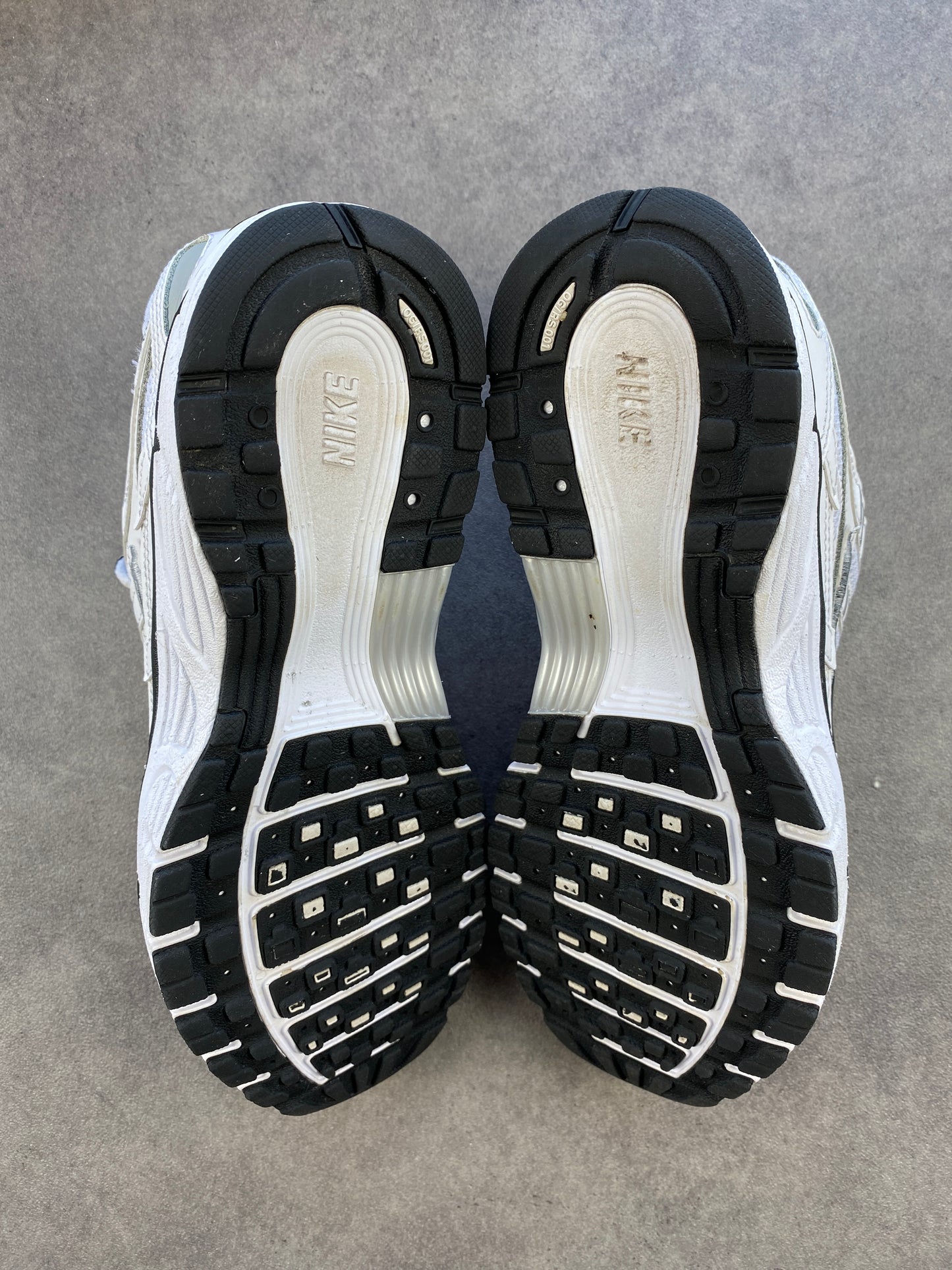 Nike P-6000 White Metallic Silver Black