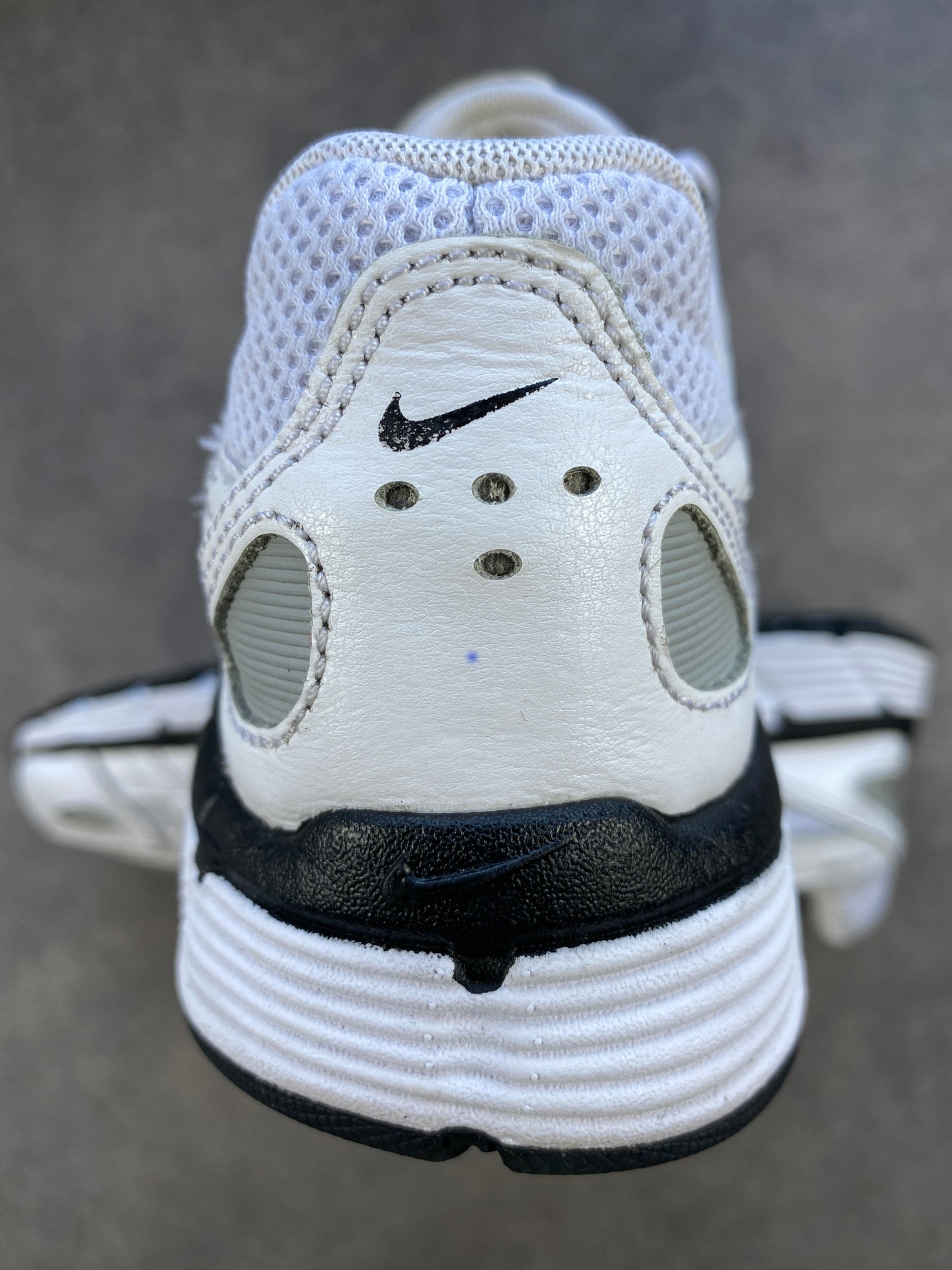 Nike P-6000 White Metallic Silver Black