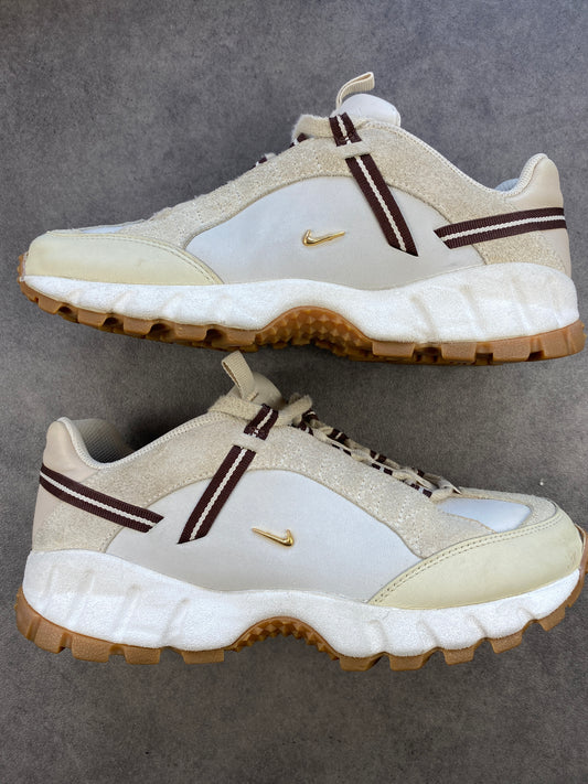 Nike Air Humara LX Jacquemus Light Bone Gold