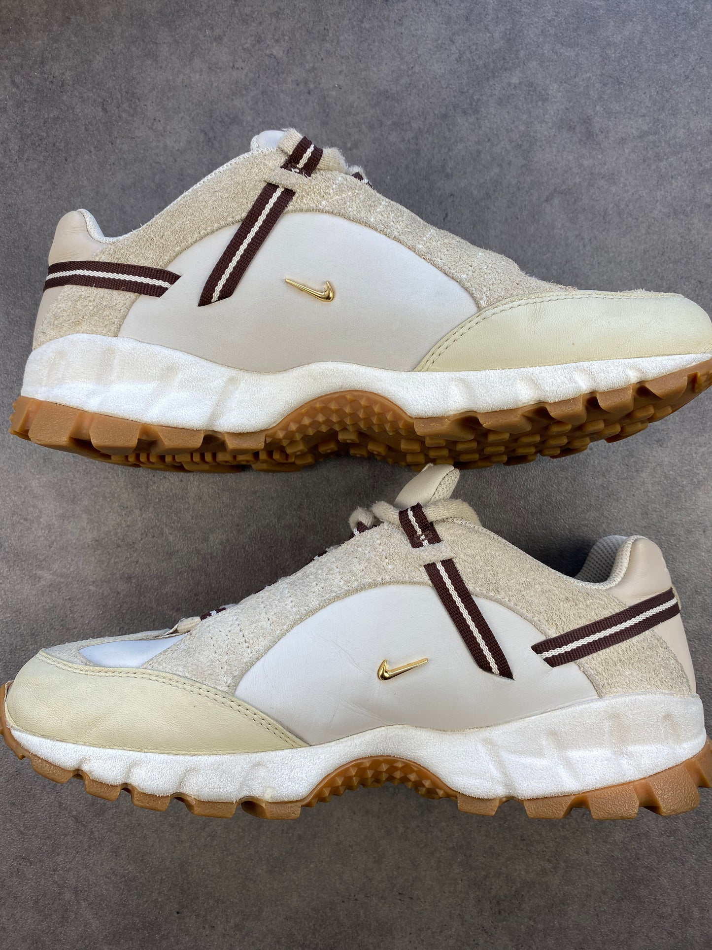 Nike Air Humara LX Jacquemus Light Bone Gold