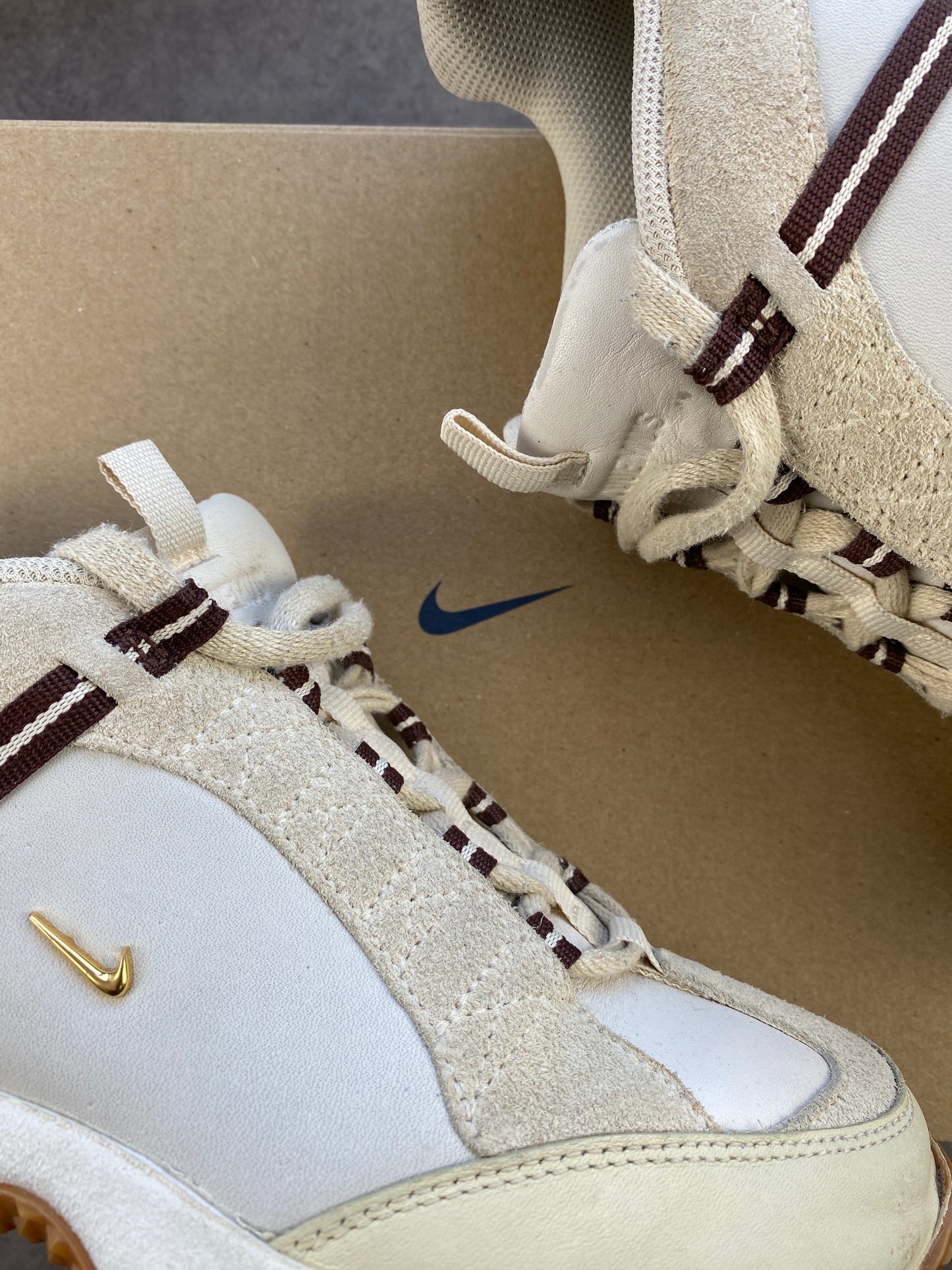 Nike Air Humara LX Jacquemus Light Bone Gold