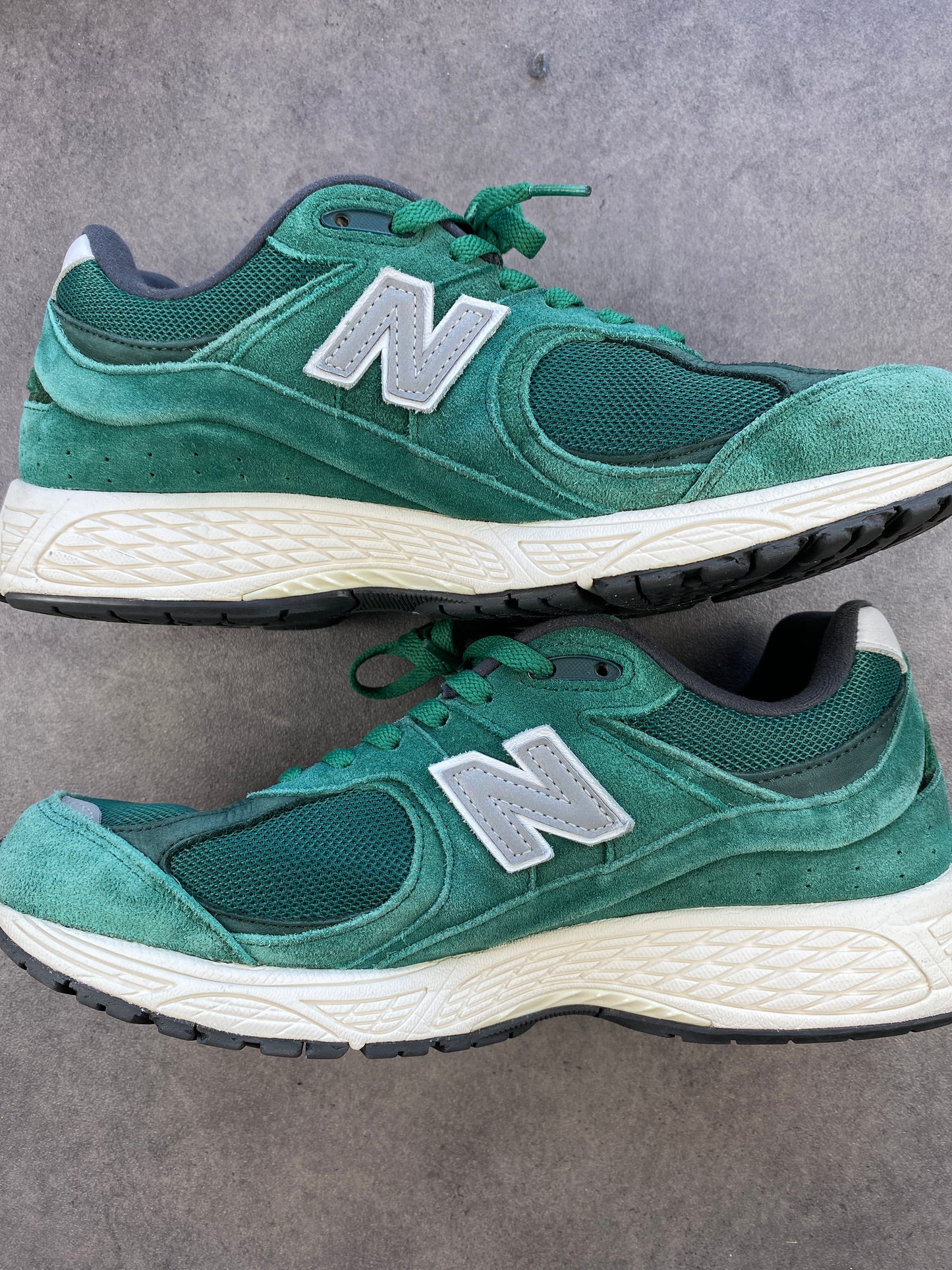New Balance 2002R Nightwatch Green