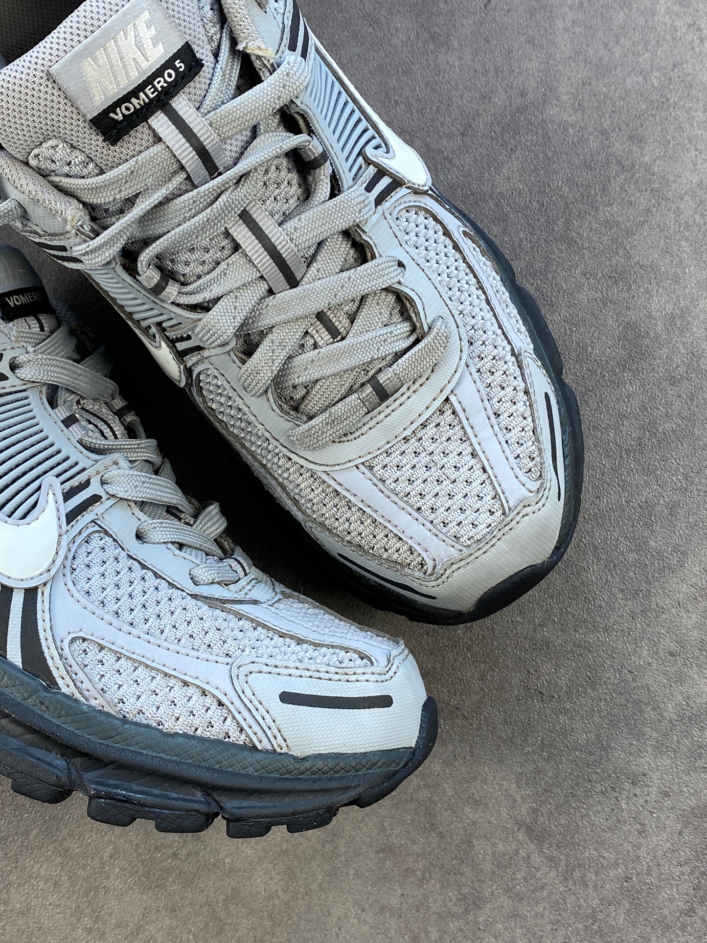 Nike Zoom Vomero 5 Wolf Grey Black