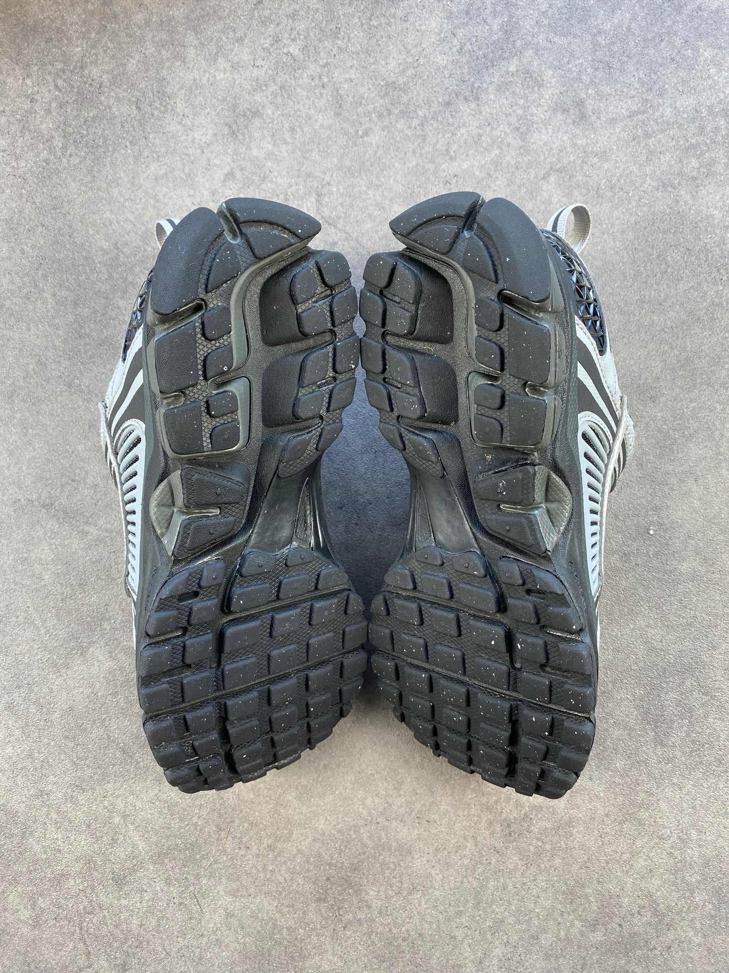 Nike Zoom Vomero 5 Wolf Grey Black