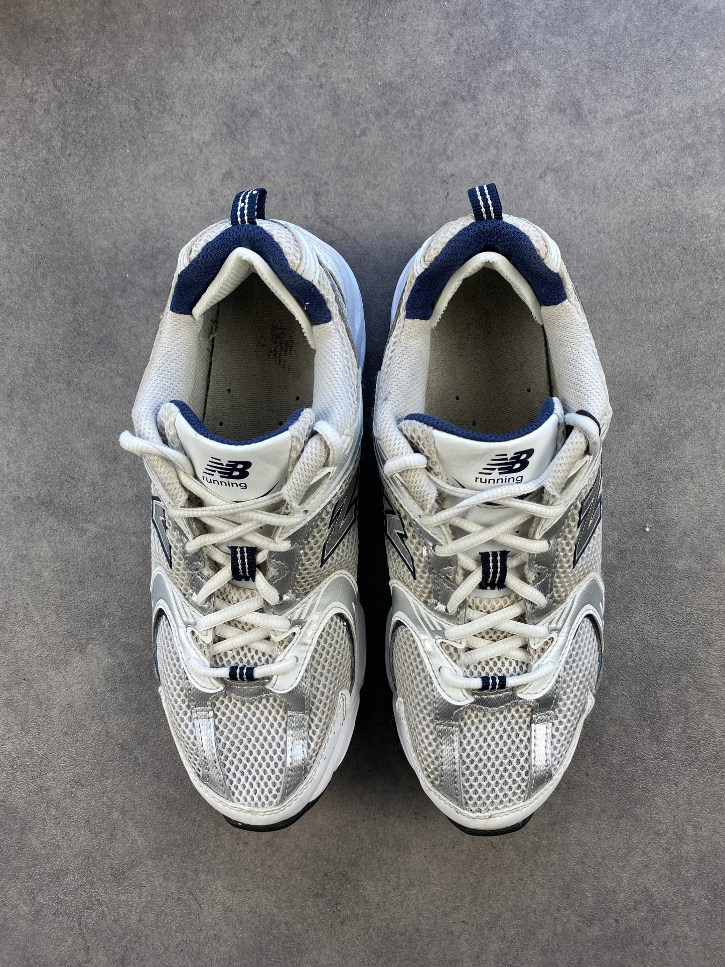 New Balance 530 White Silver Navy
