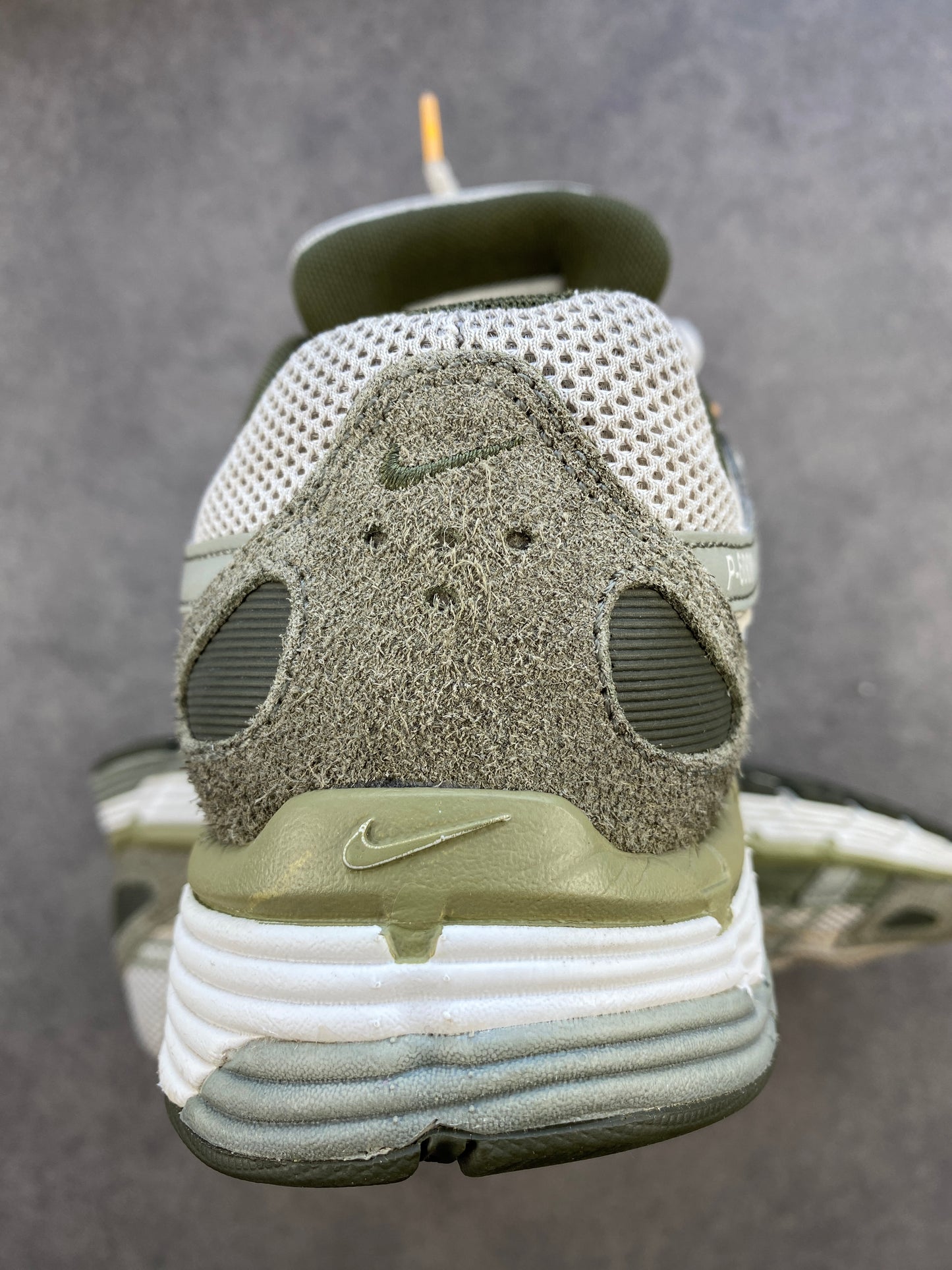 Nike P-6000 Light Army Cargo Khaki