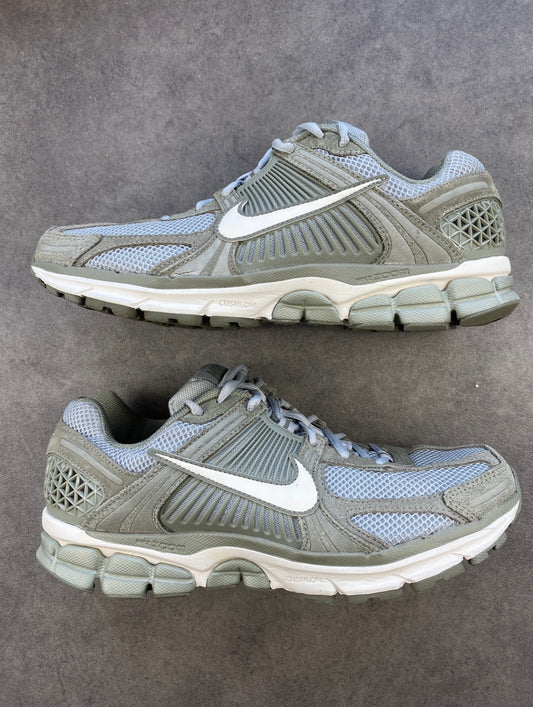 Nike Zoom Vomero 5 Dark Stucco