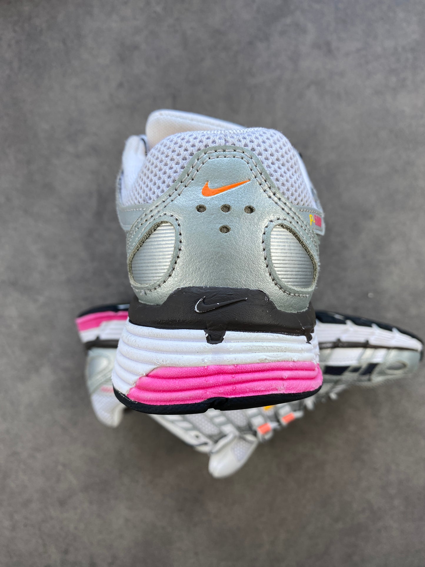 Nike P-6000 Laser Fuchsia