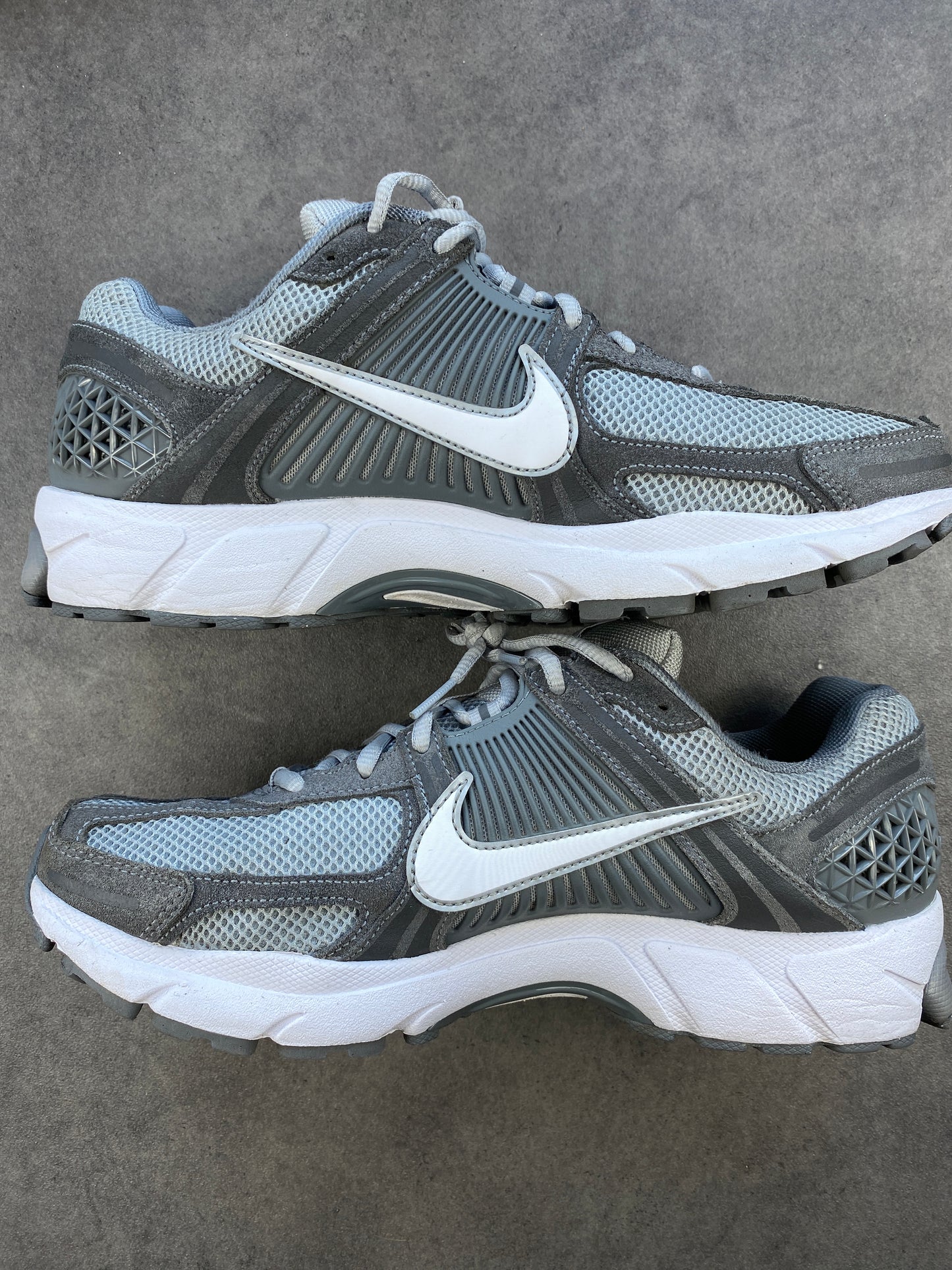 Nike Zoom Vomero 5 Cool Grey Wolf Grey